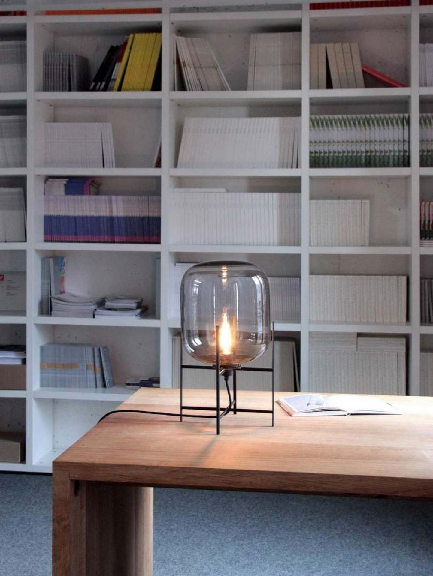 Oda Small table lamp Pulpo