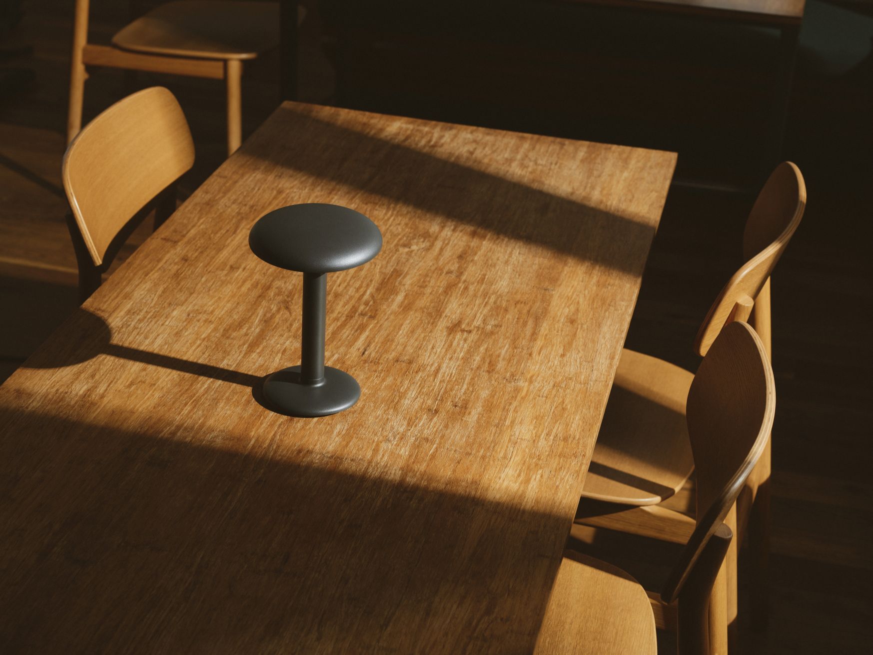Gustave Battery Lamp Flos