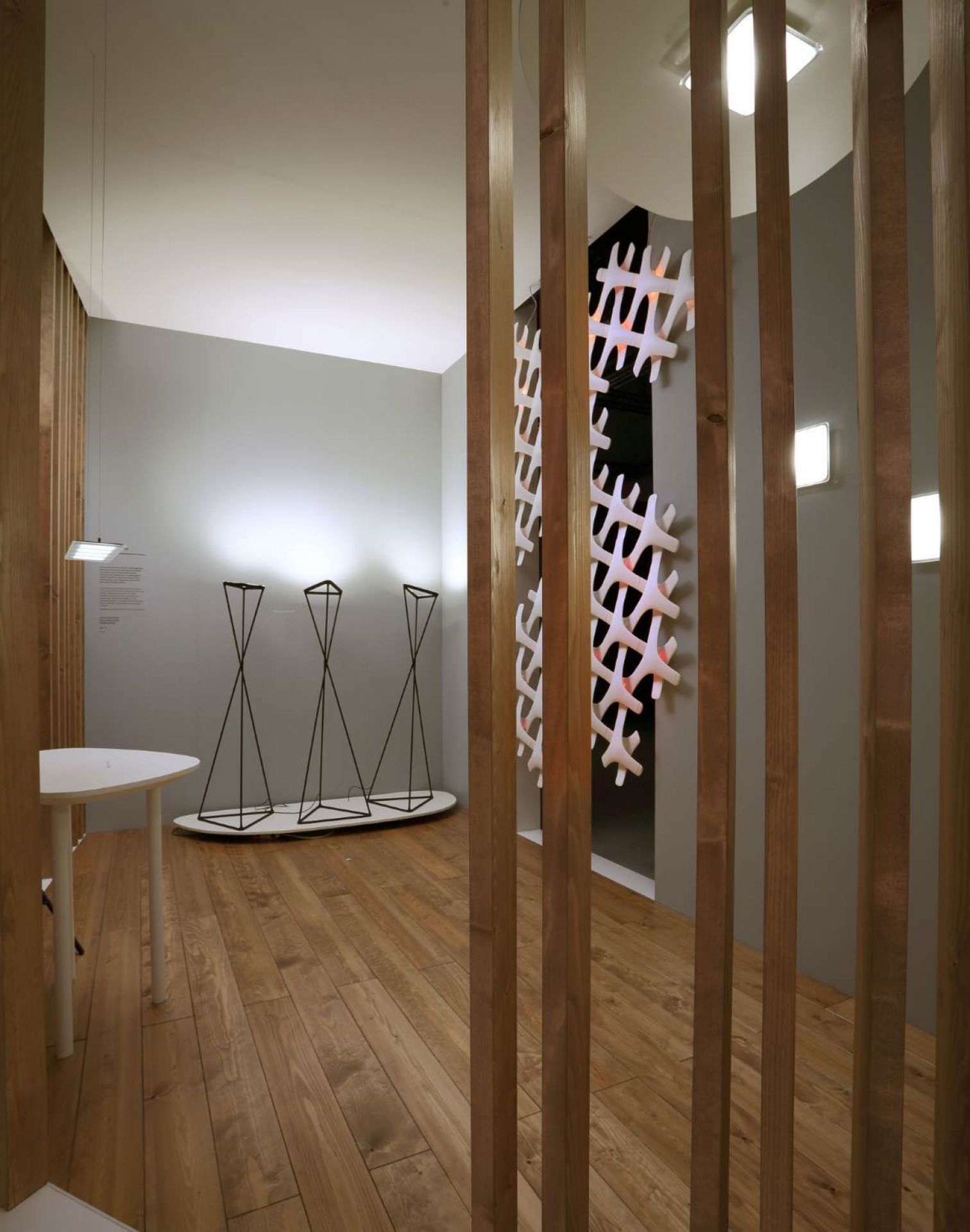 D77 Tango Floor lamp Luceplan