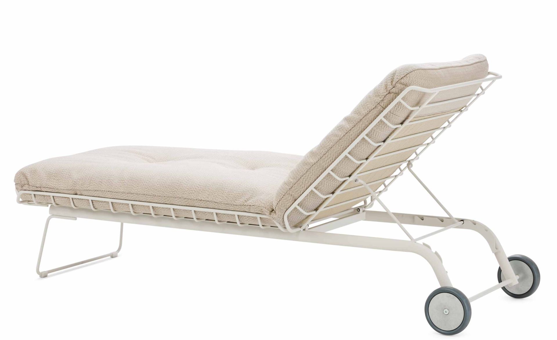 Leyasol Sun Bed Indoor / Outdoor Sun Lounger Freifrau Manufaktur 