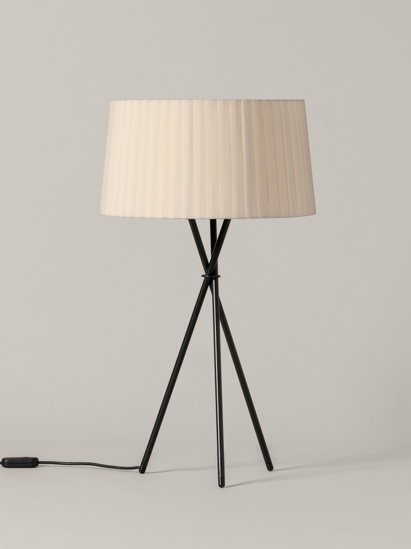 Tripode G6 Table Lamp Santa & Cole