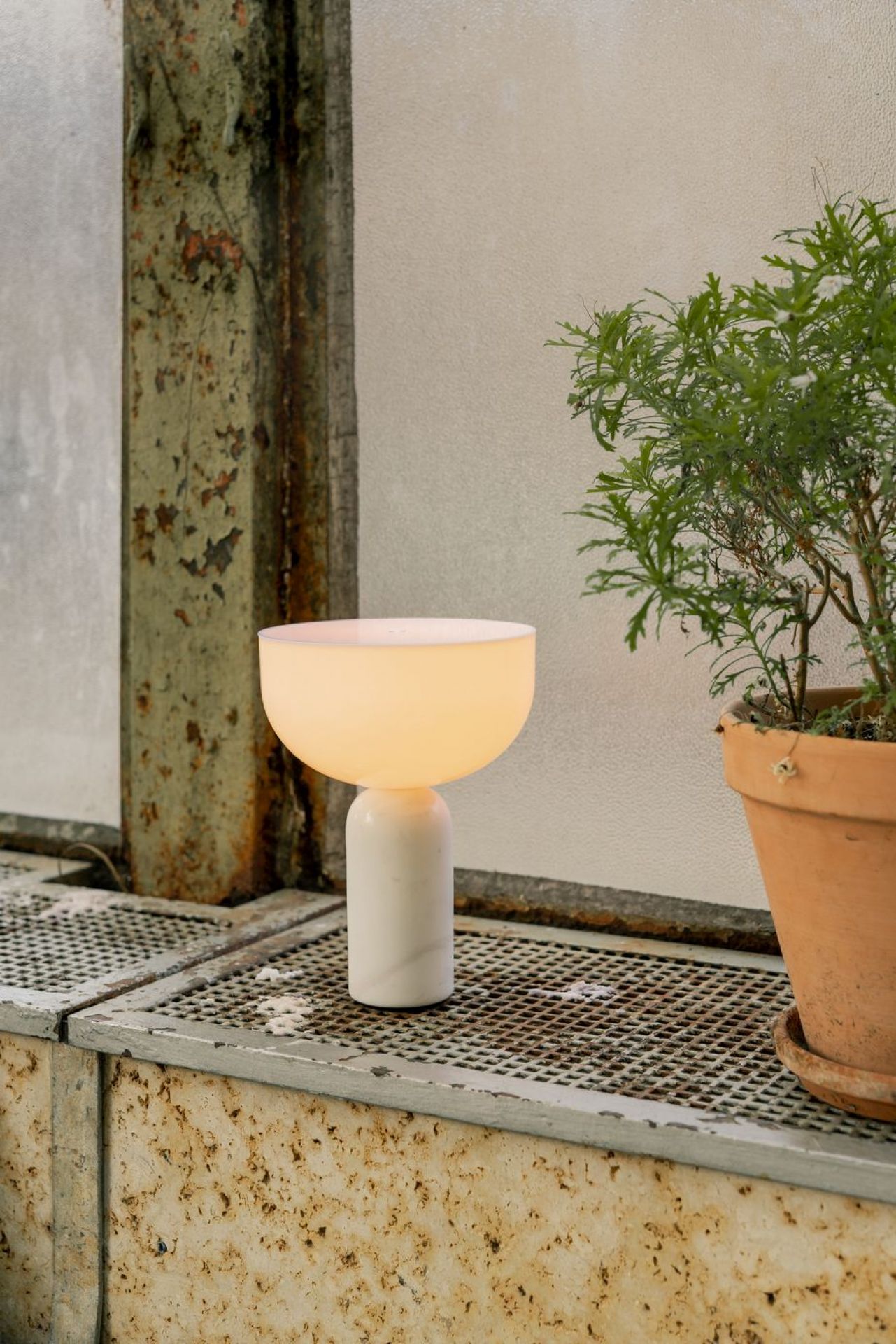 Kizu Portable Table Lamp New Works