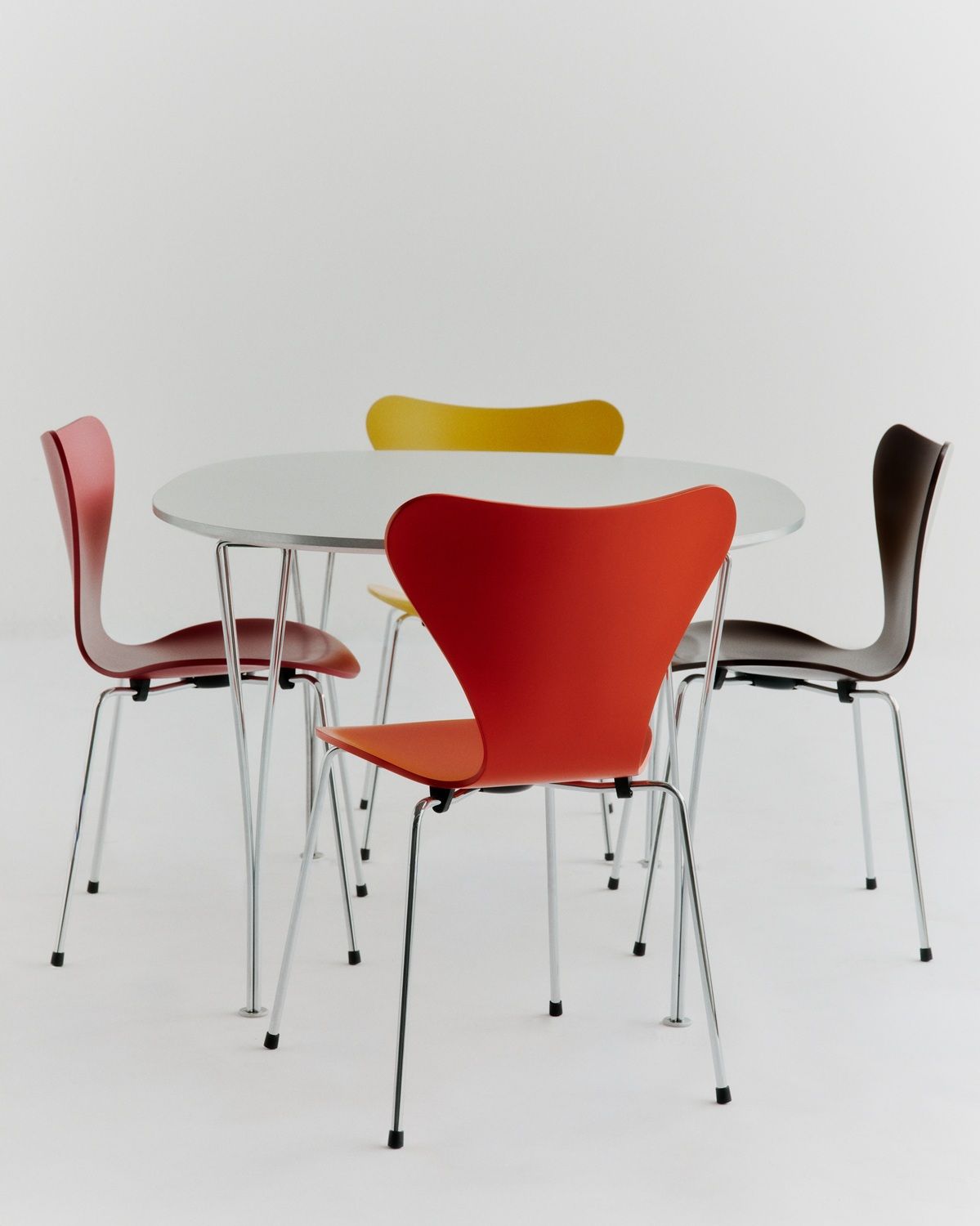 Series 7 3107 Chair Verner Panton 100 SPECIAL EDITION Fritz Hansen 