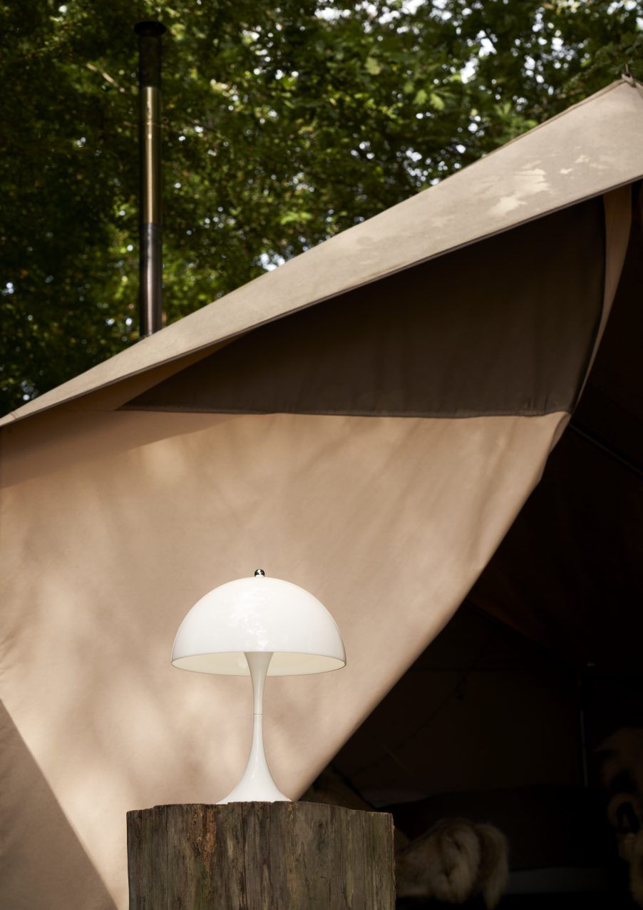 Panthella 250 Table lamp LED Louis Poulsen Opal Pale rose