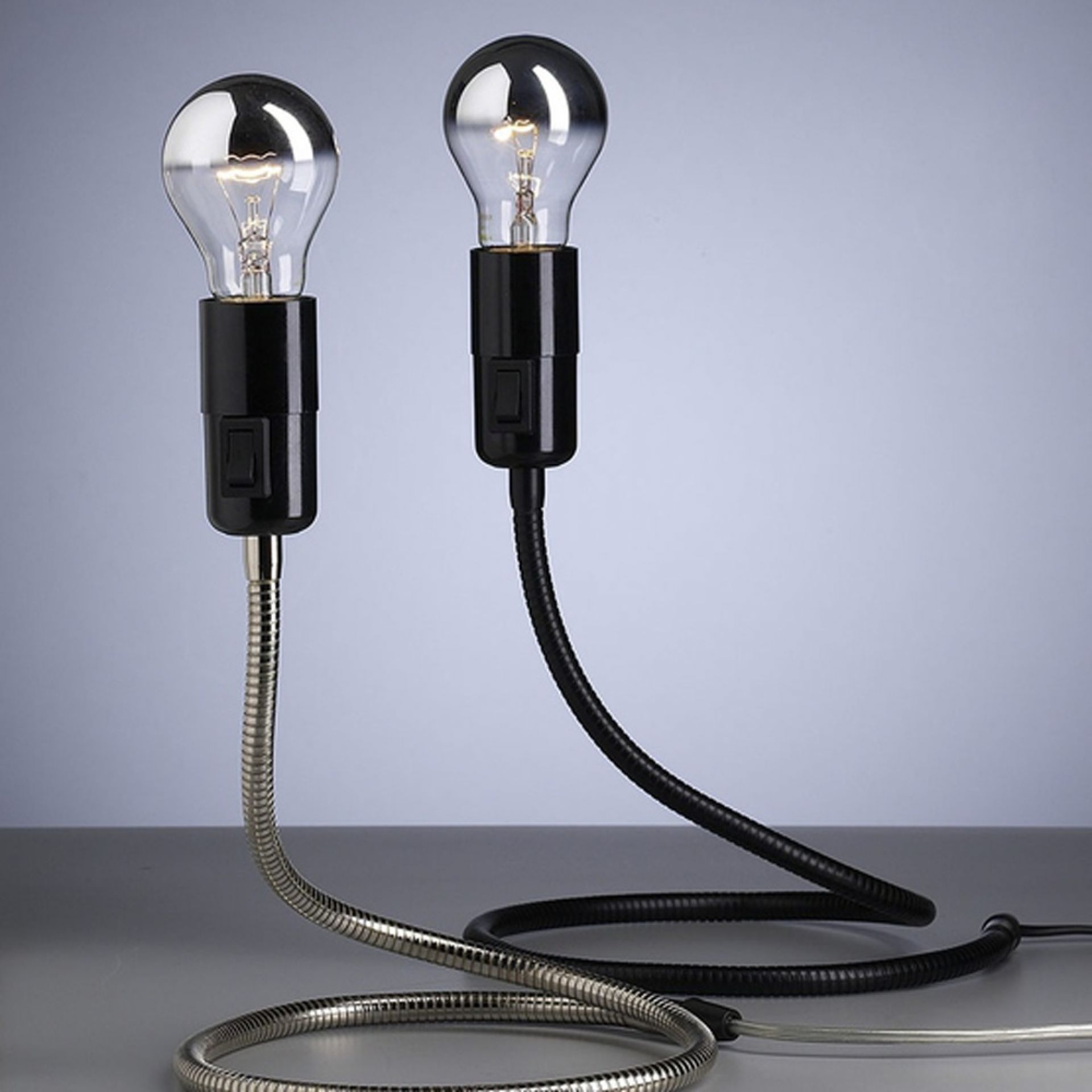 LW S 02 Lightworm Table lamp Tecnolumen