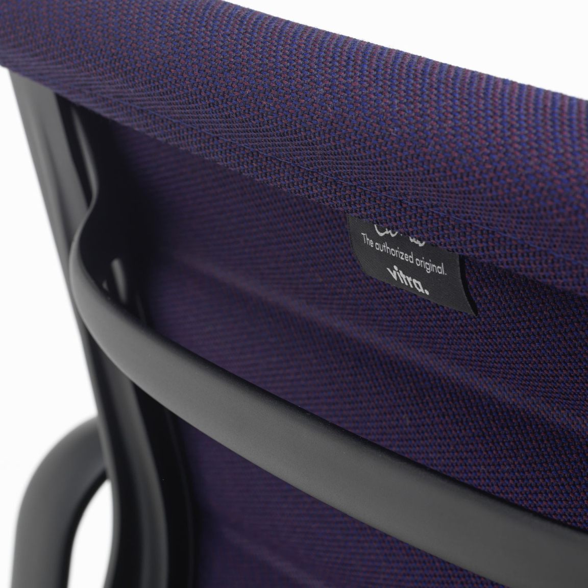 Aluminium Chair EA 131 / EA131 Chair Vitra