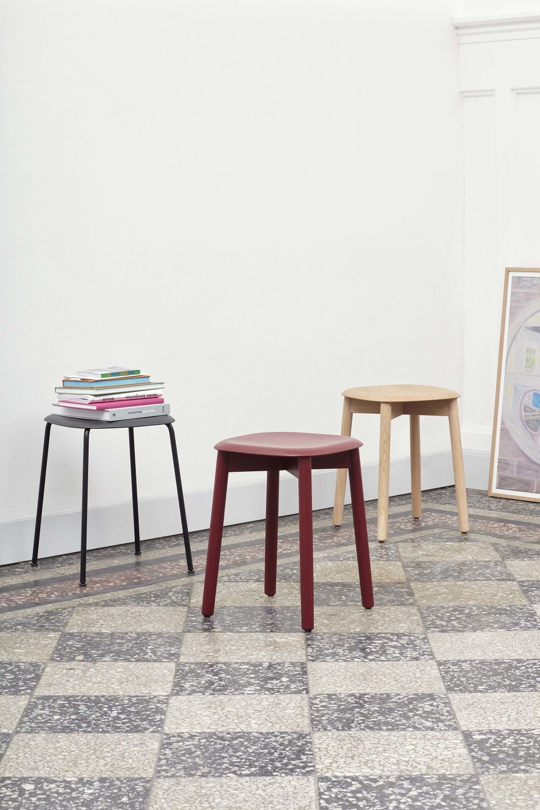 Soft Edge 72 Stool Hay