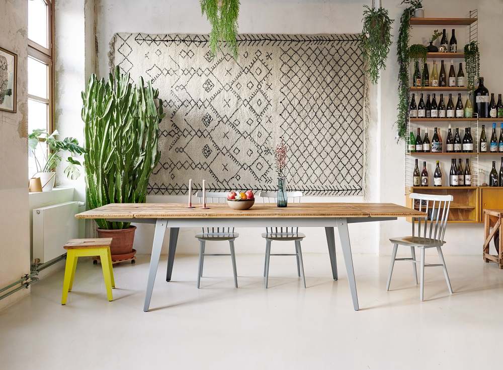 6Grad Stool Jan Cray