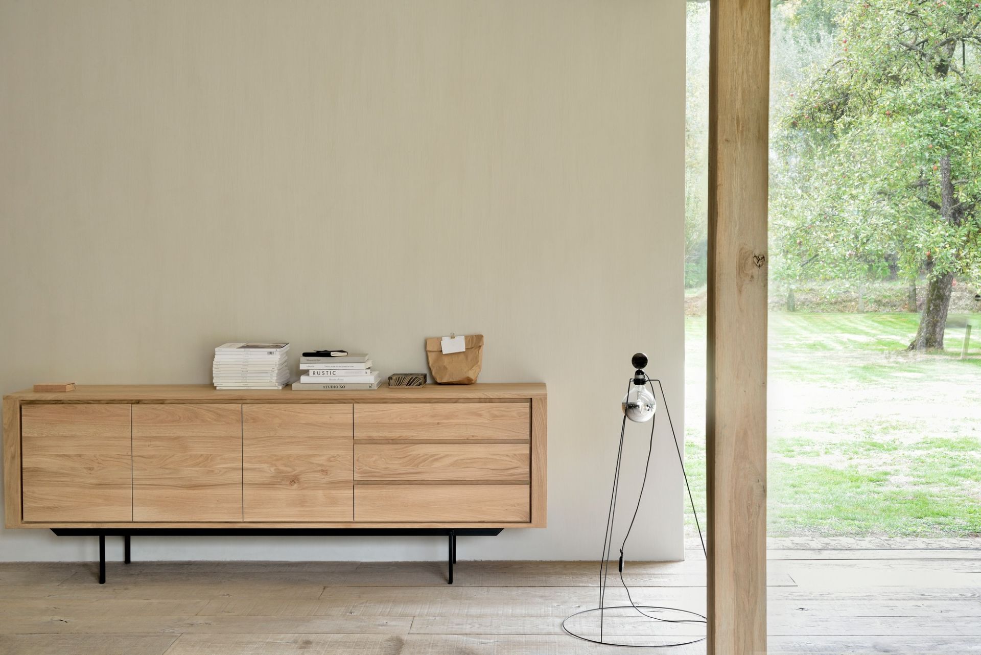 Shadow Sideboard 2 doors Oak Ethnicraft