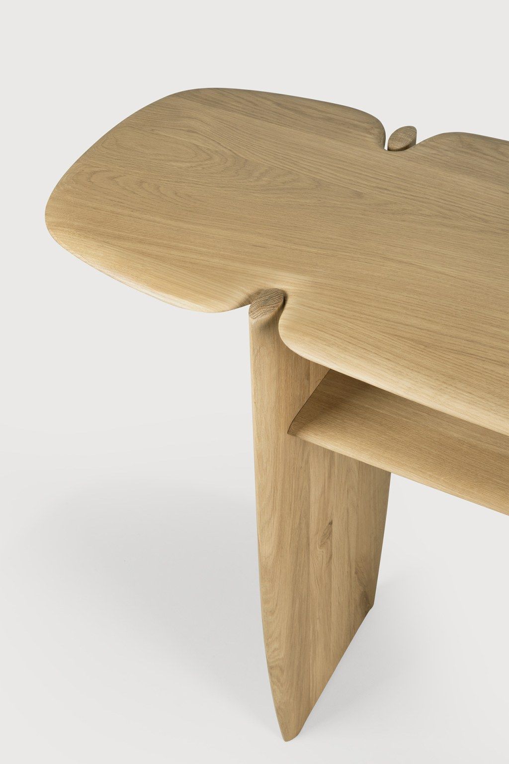 PI Console Oak Ethnicraft
