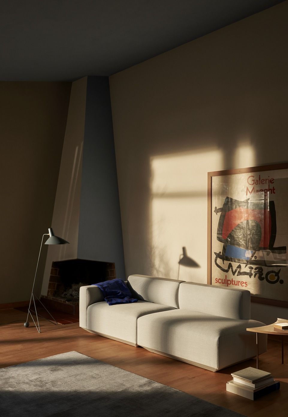 Develius EV1 sofa configuration B and H AndTradition