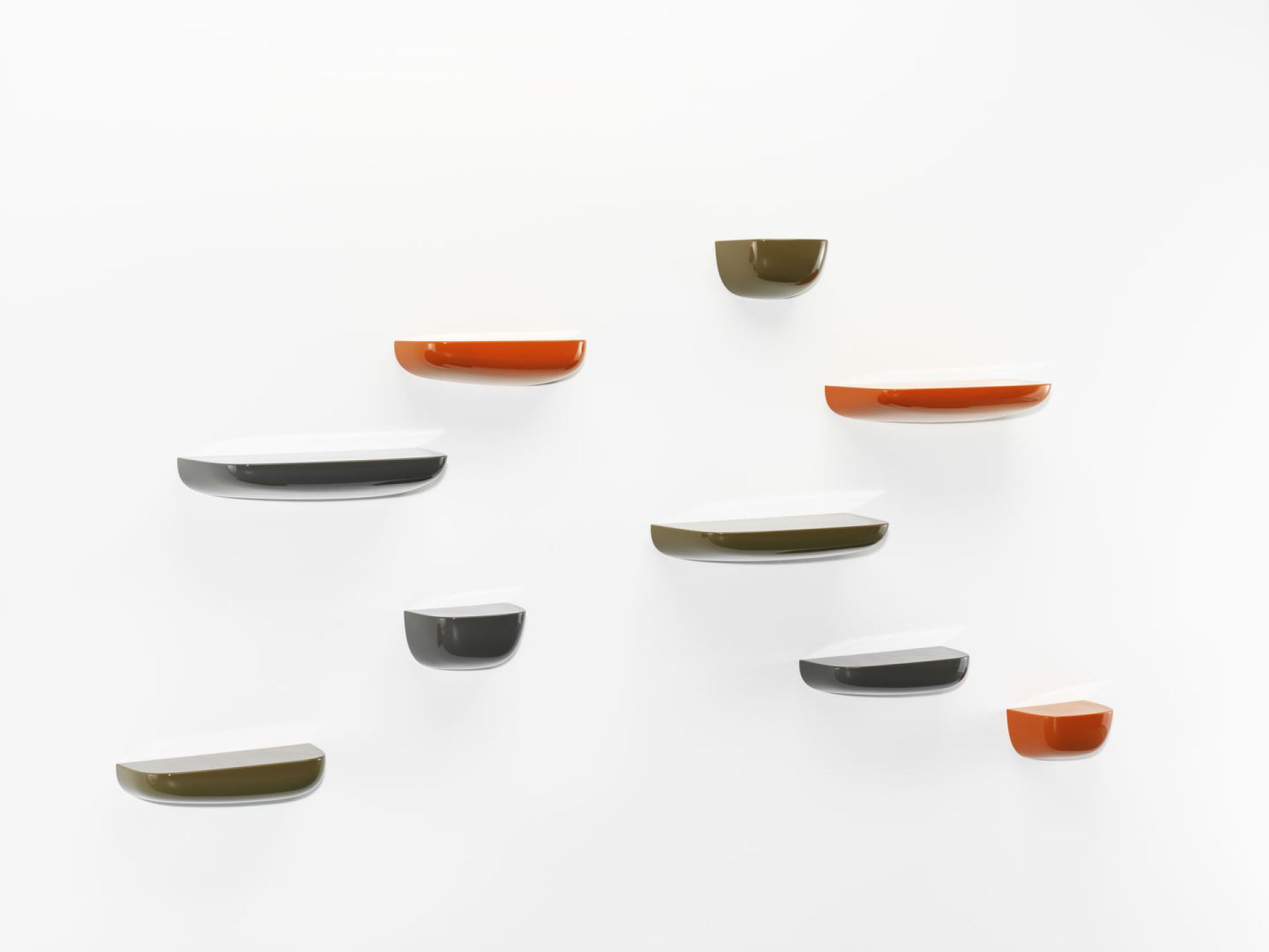 Corniches Wall board Medium Vitra Japanese red
