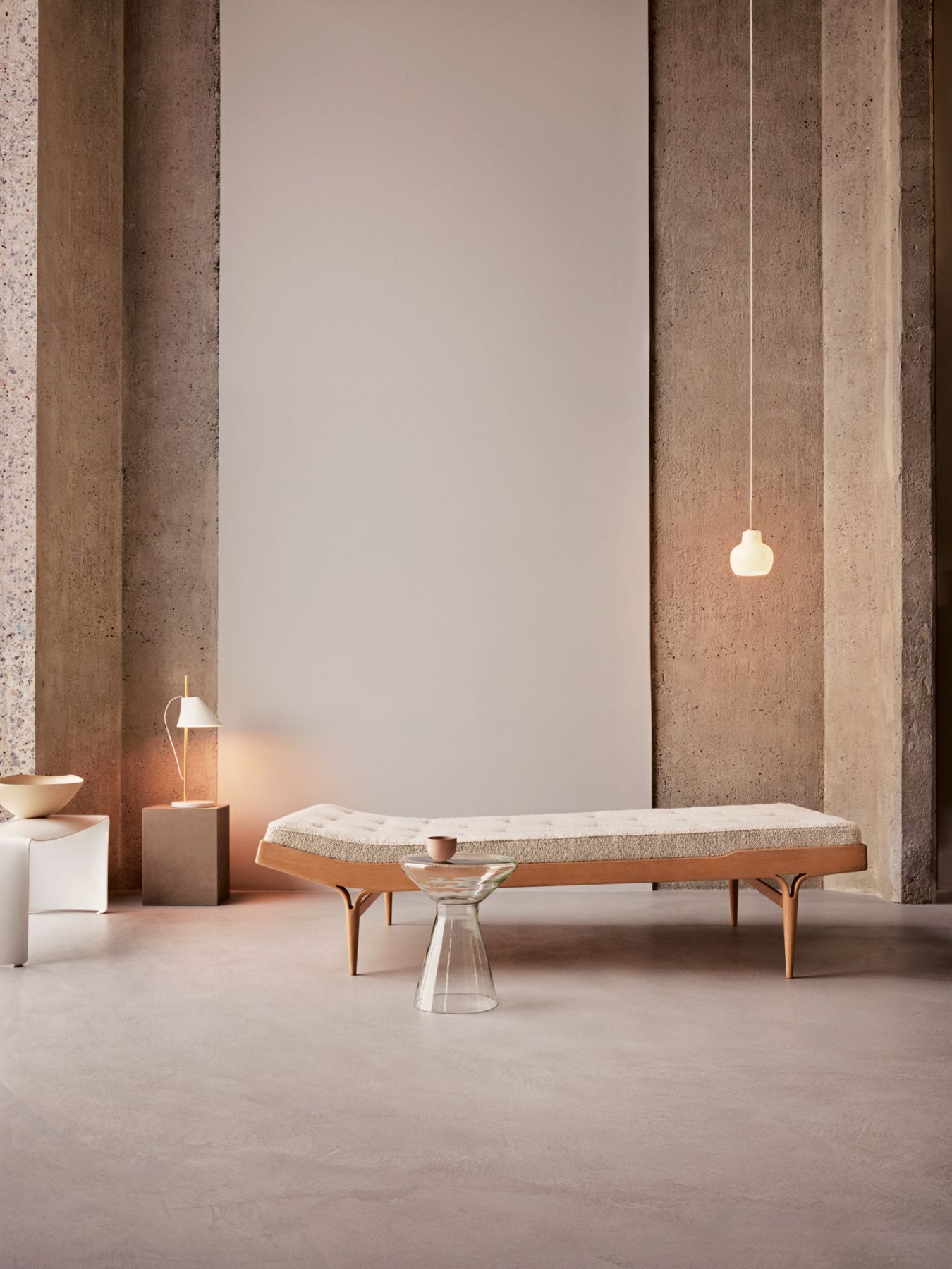 VL Ring Crown 1 pendant light Louis Poulsen