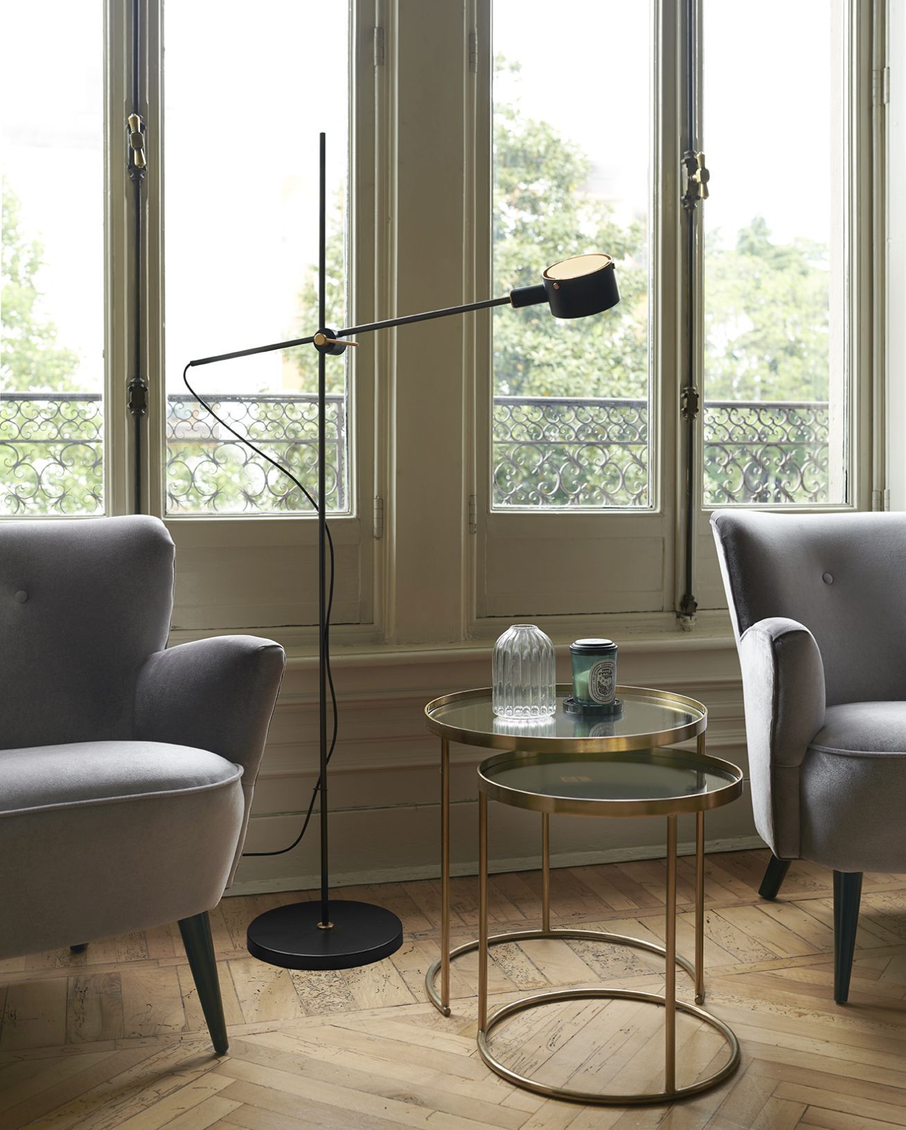 G.O. 352 Floor lamp Oluce G.O. 352 Floor lamp Oluce