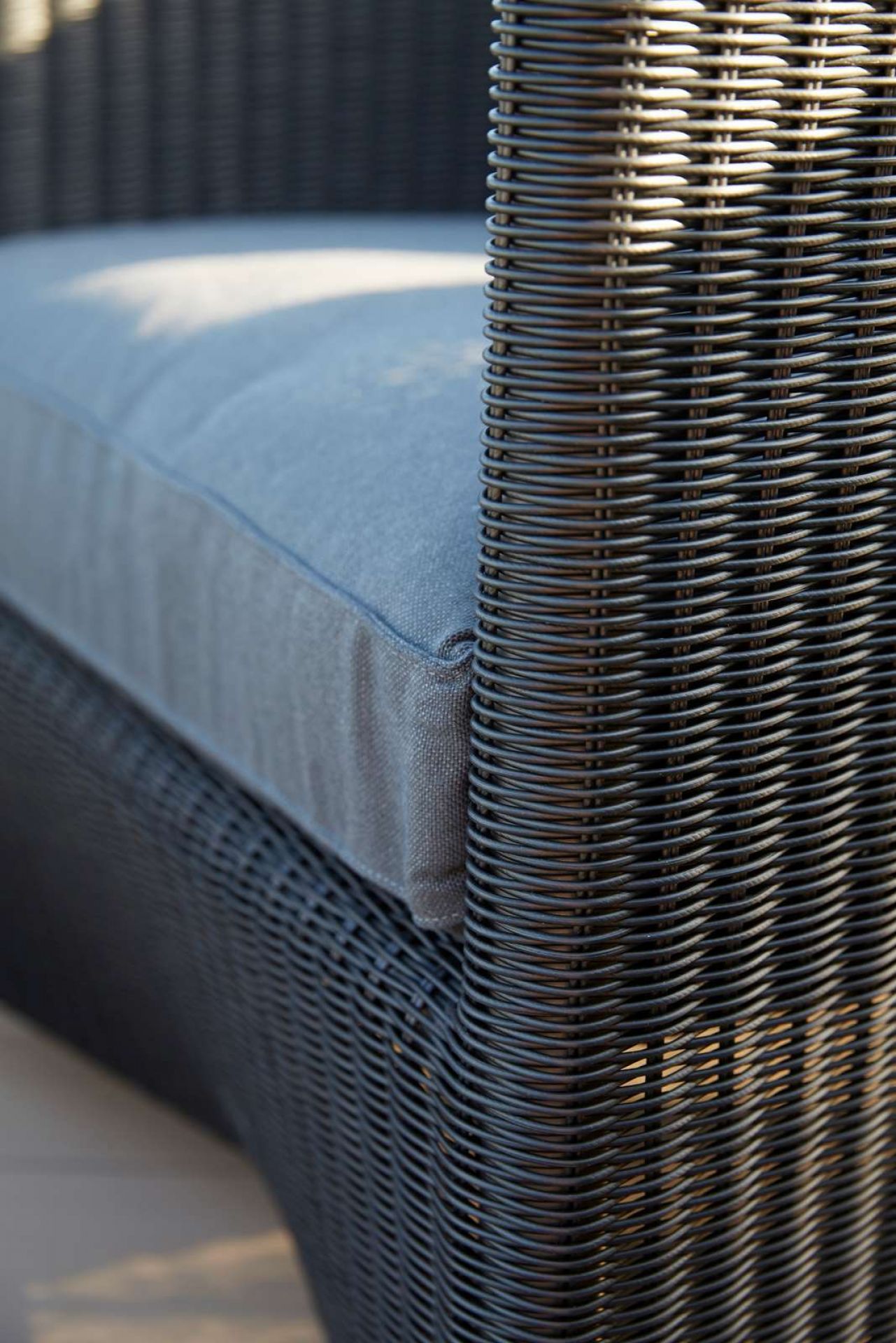 Diamond Outdoor 2-seater Sofa Cane-Line
