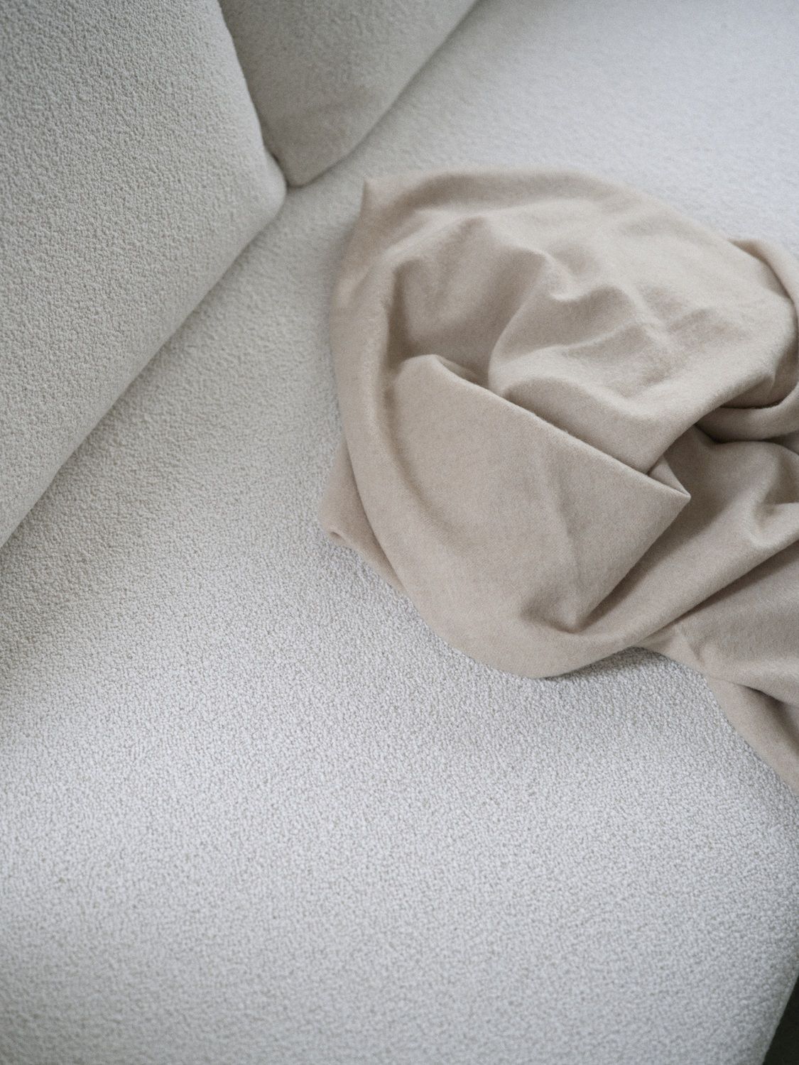 MADISON Sofa / Sofa bed Softline