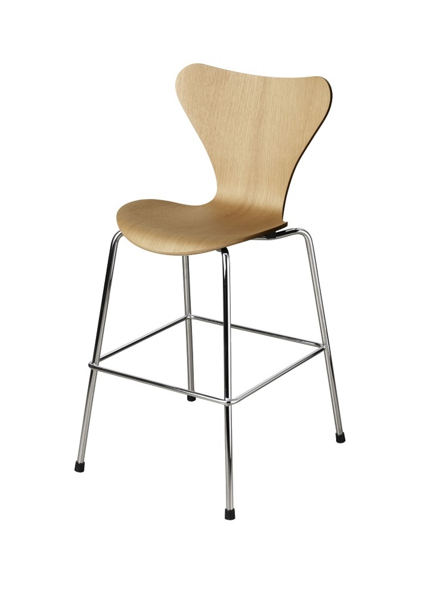 Series 7 Junior Chair Fritz Hansen Oak natural