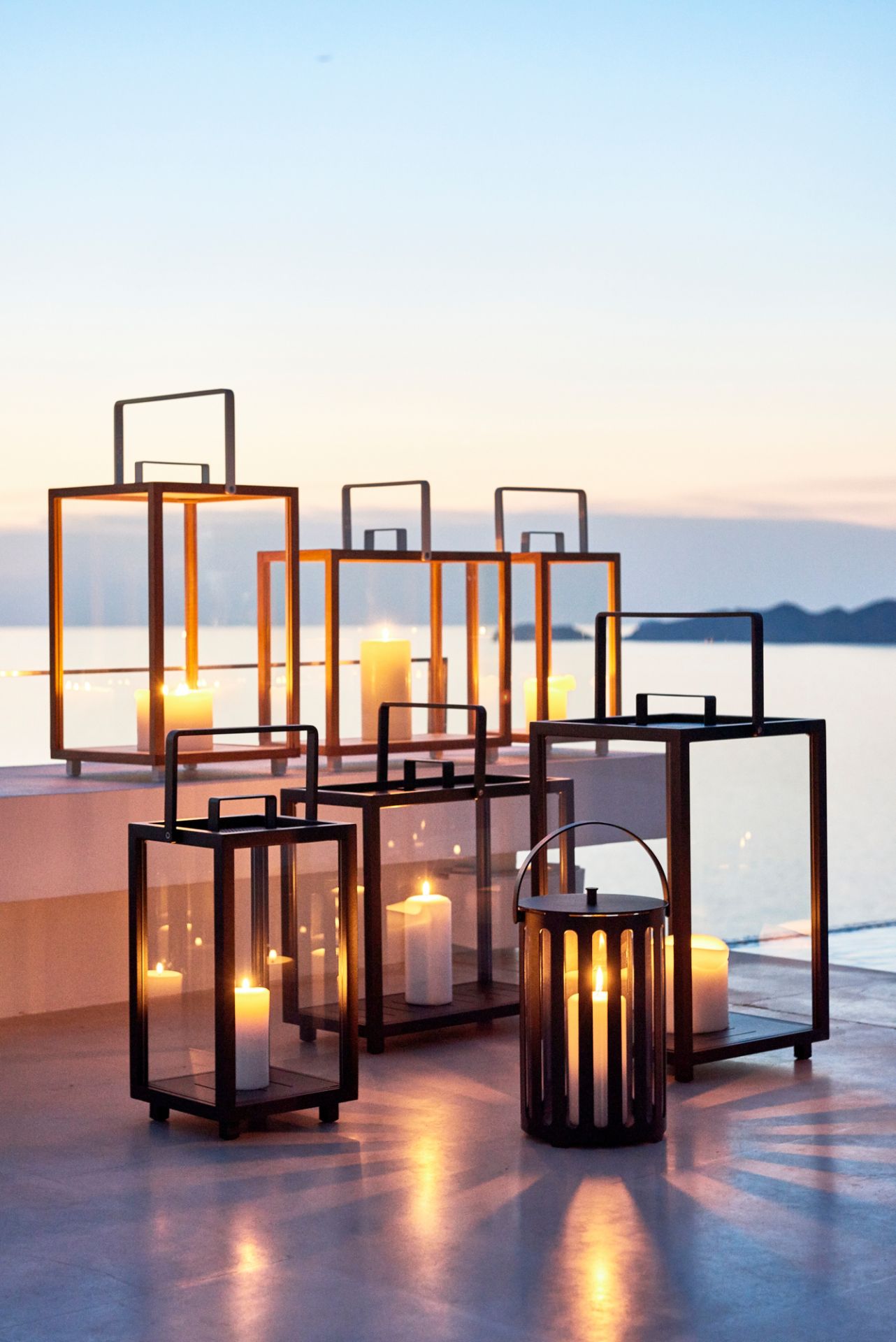 Lighthouse aluminum lantern large Cane-Line