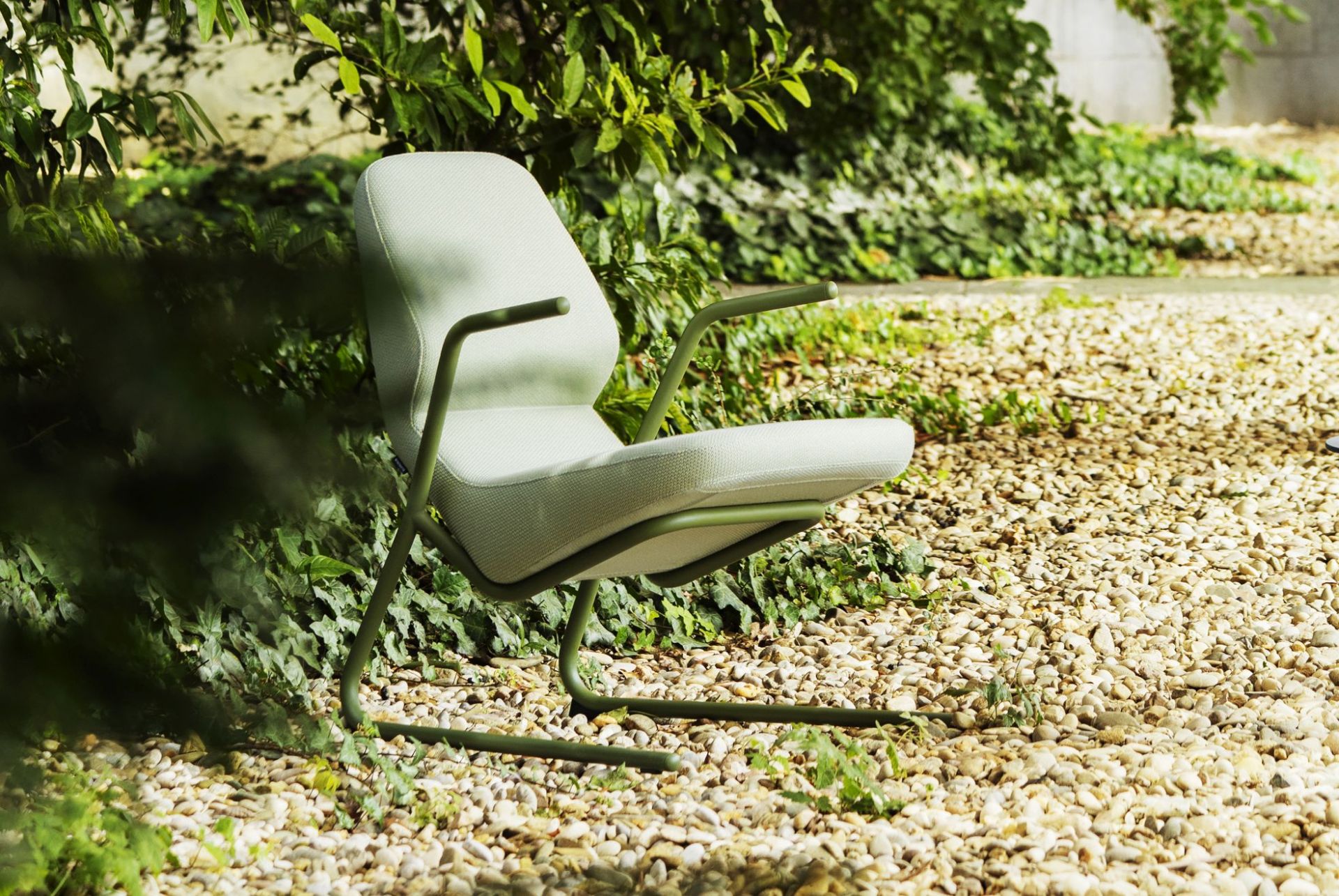 Oblique Indoor / Outdoor  Armchair Prostoria