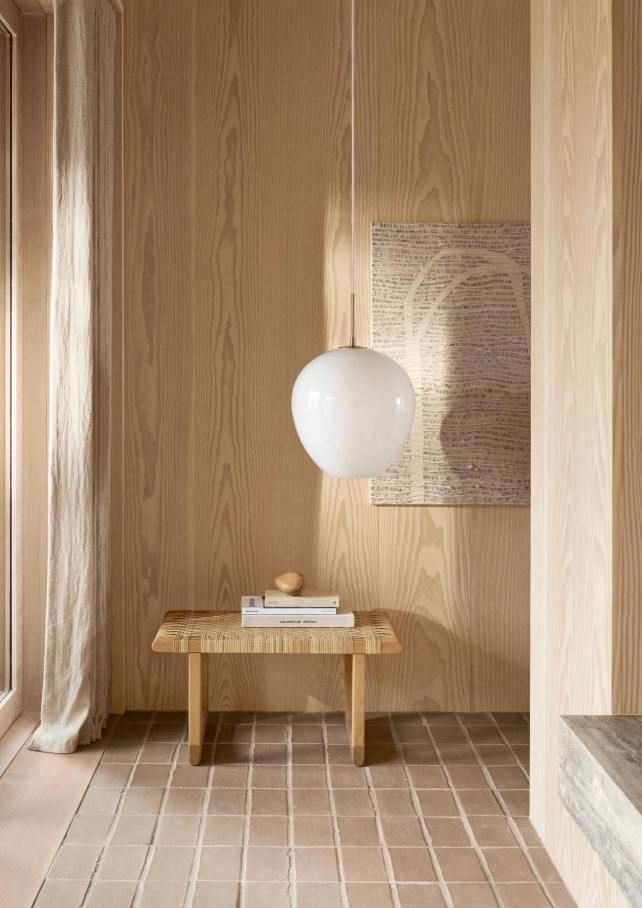 The Tulip pendant light Carl Hansen & Søn