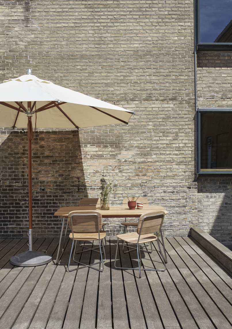 Atlantis parasol Skagerak by Fritz Hansen