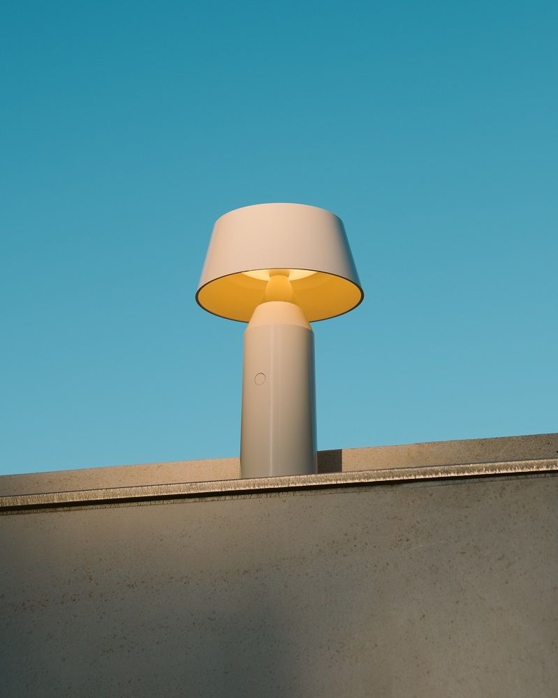 Bicoca Portable lamp Table lamp Marset