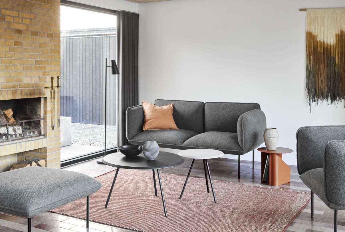 Soround Side table Ø45 x H49 cm Black Woud SINGLE PIECES