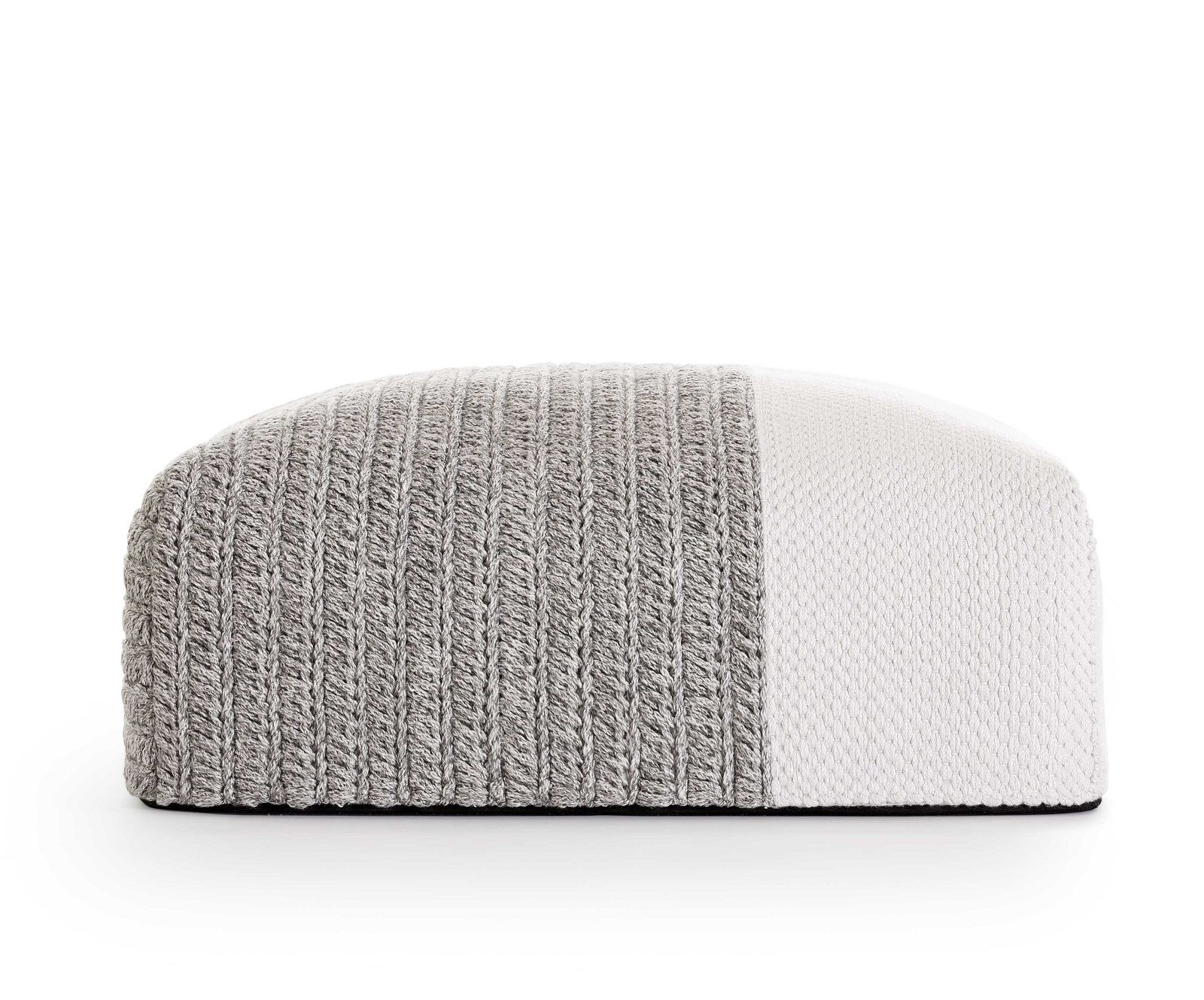 Mangas Outdoor Pouf Gan
