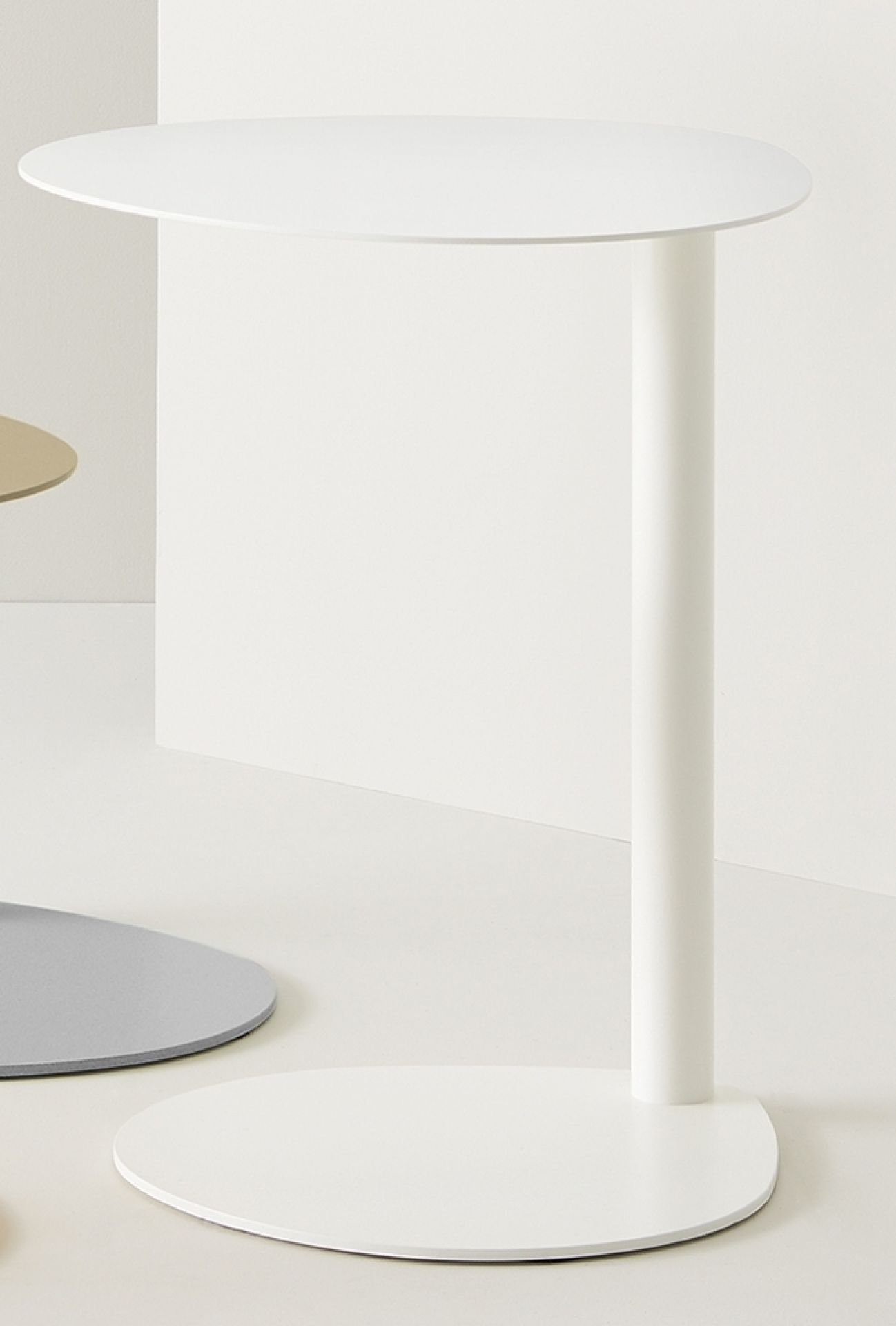 Easy Boy Side table medium White Segis SINGLE PIECES