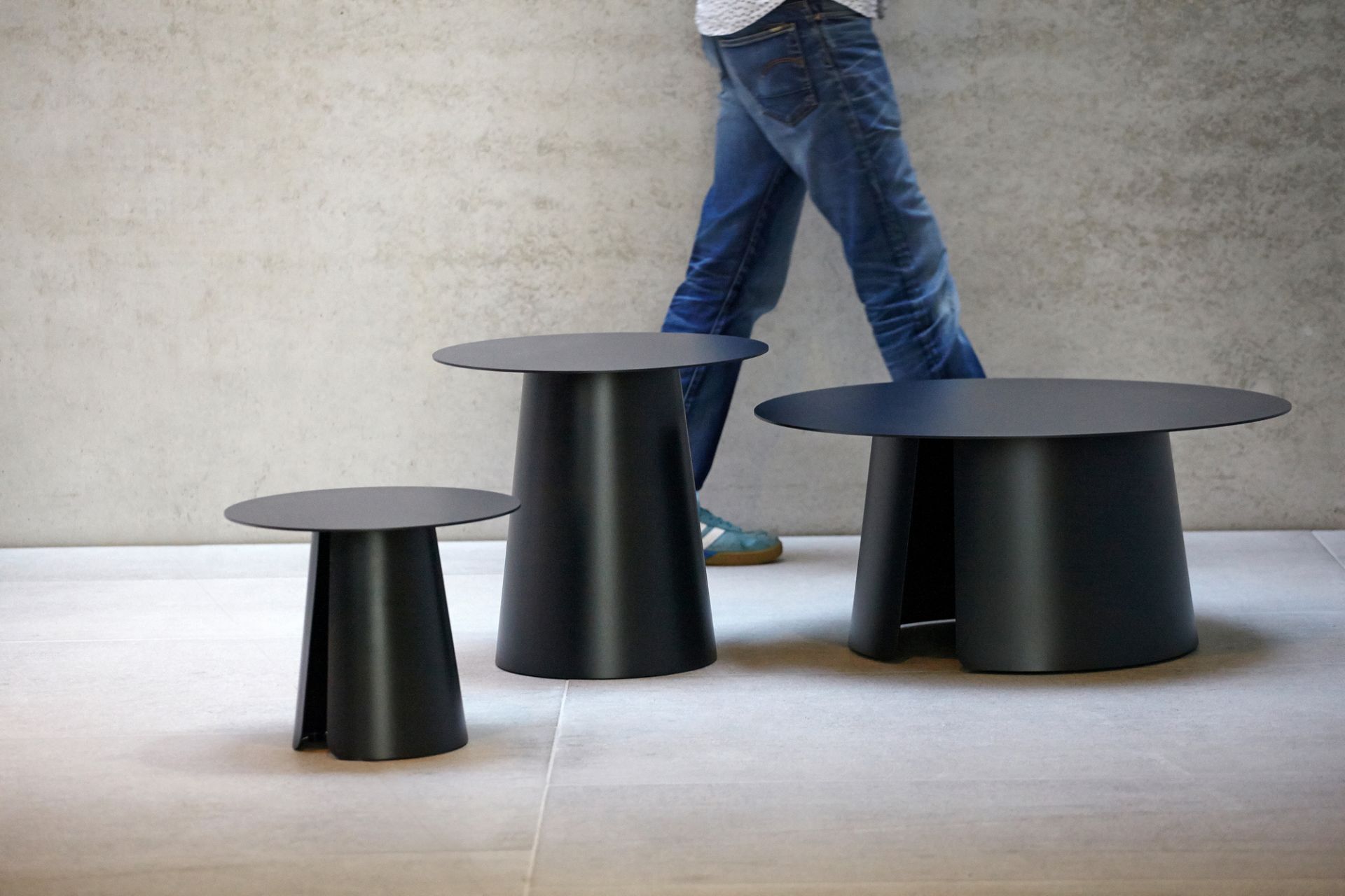 Feel Side Table White Ø40 Jan Kurtz