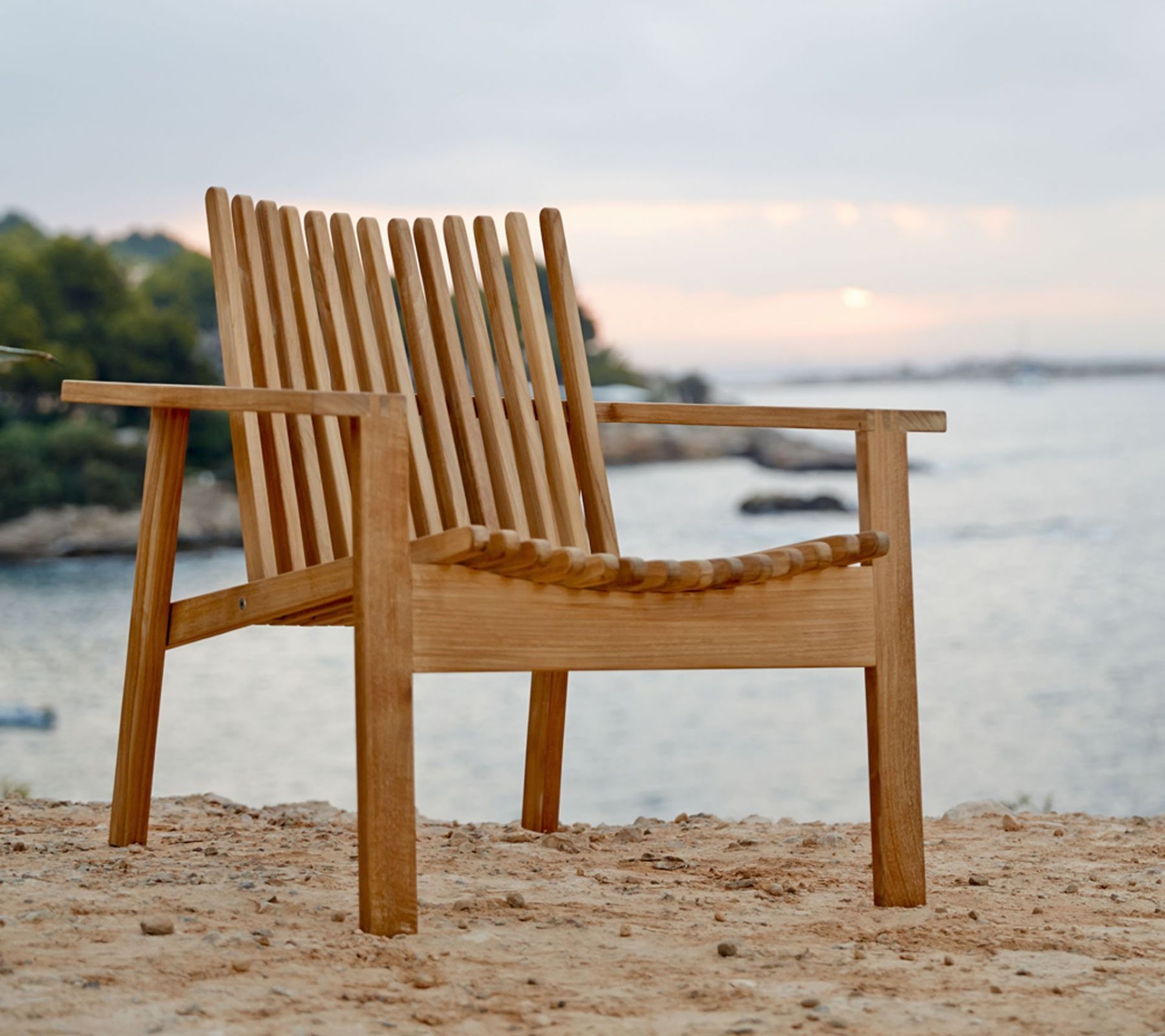 Amaze Outdoor lounge chair Cane-Line