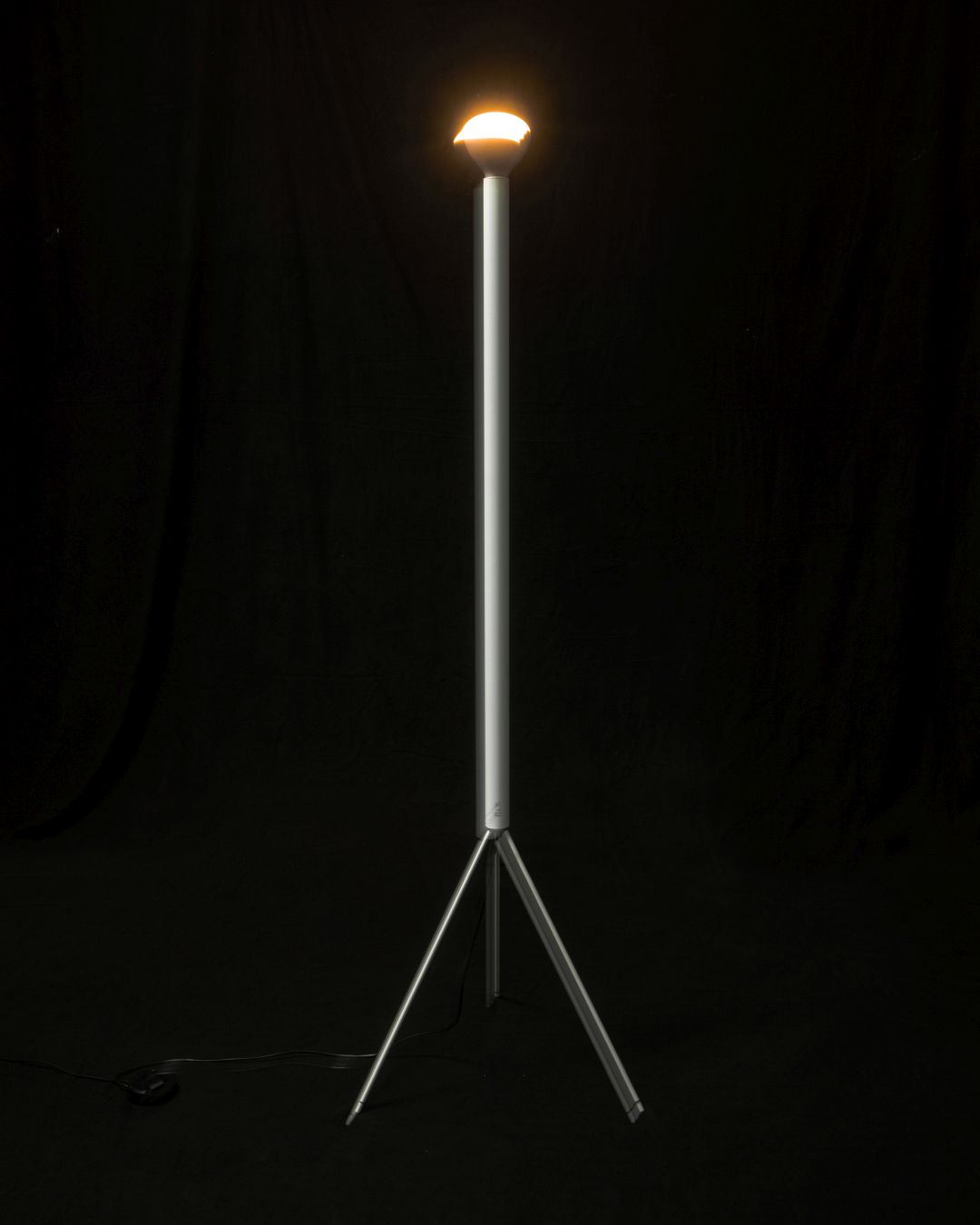 Luminator floor lamp Flos