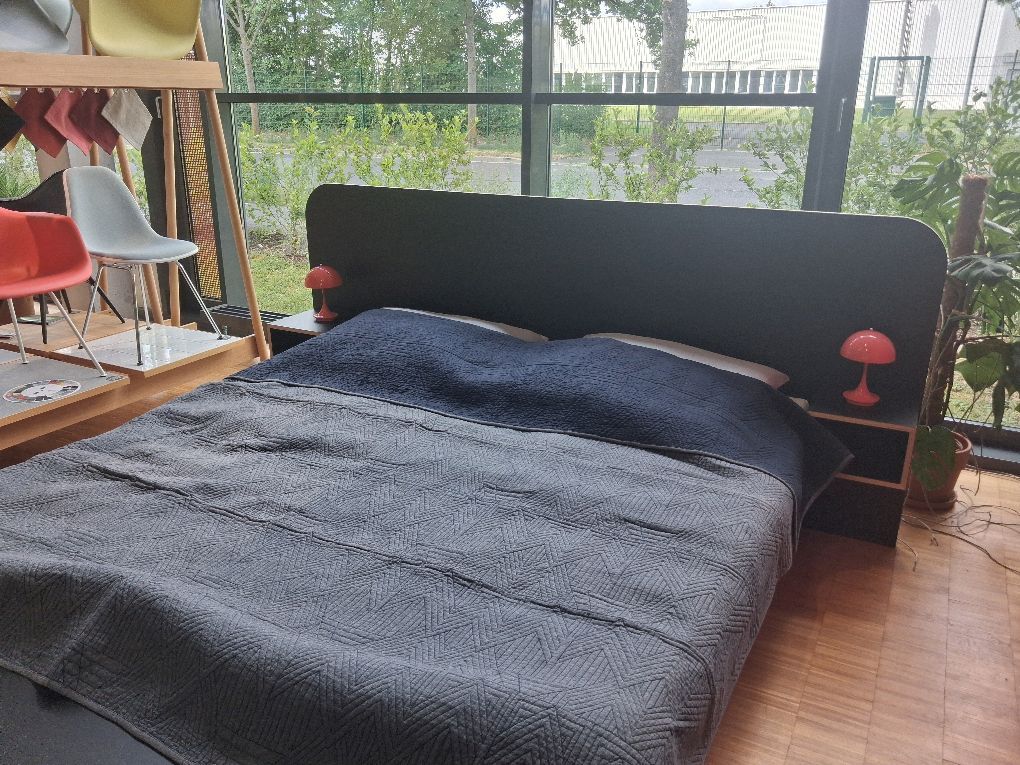 VALENTINA Bed 180x200 cm BLACK The whole life EXHIBIT PIECE