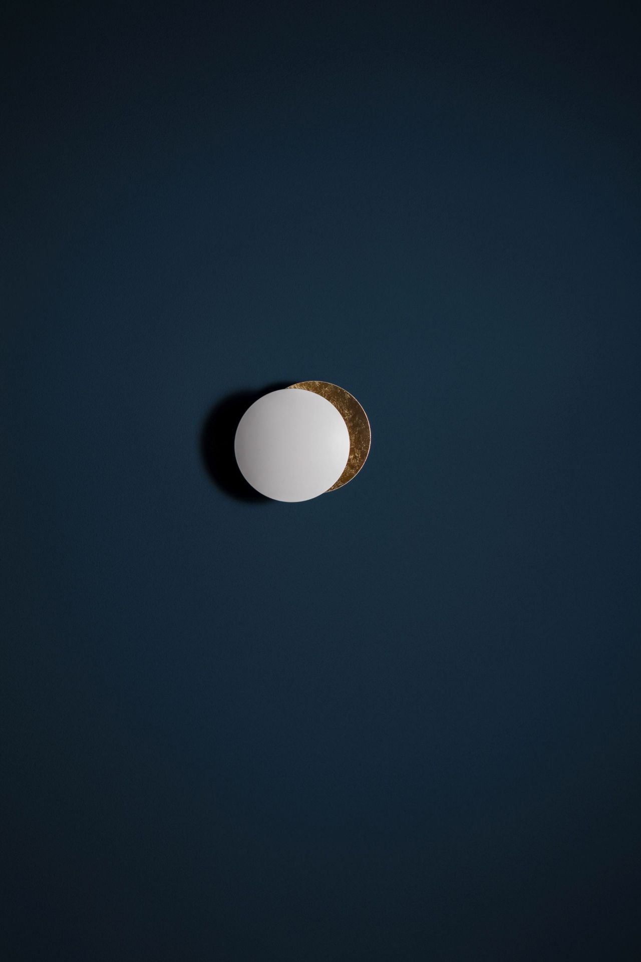 Lederam W wall lamp Catellani & Smith