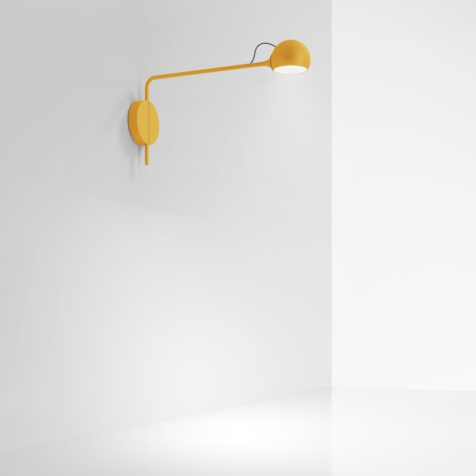 Ixa Wall lamp yellow Artemide