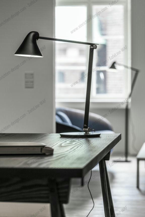 NJP table lamp Louis Poulsen