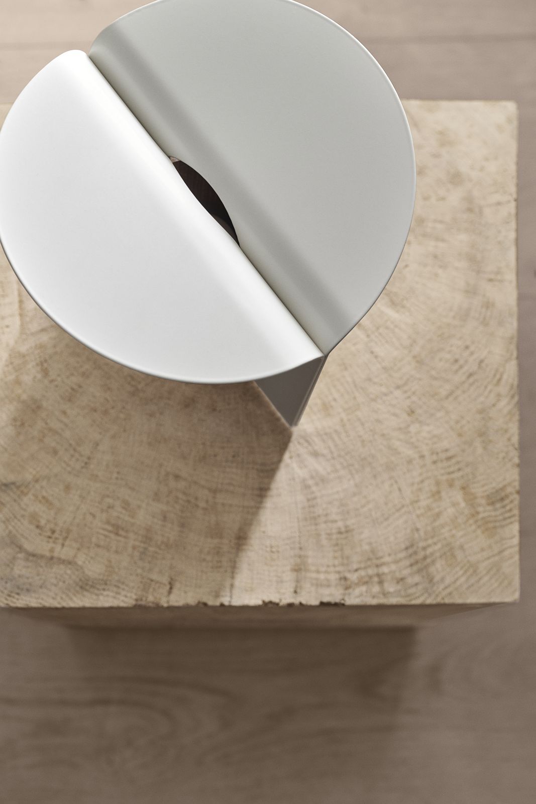 RF200 Petal Lamp Table lamp Carl Hansen & Søn