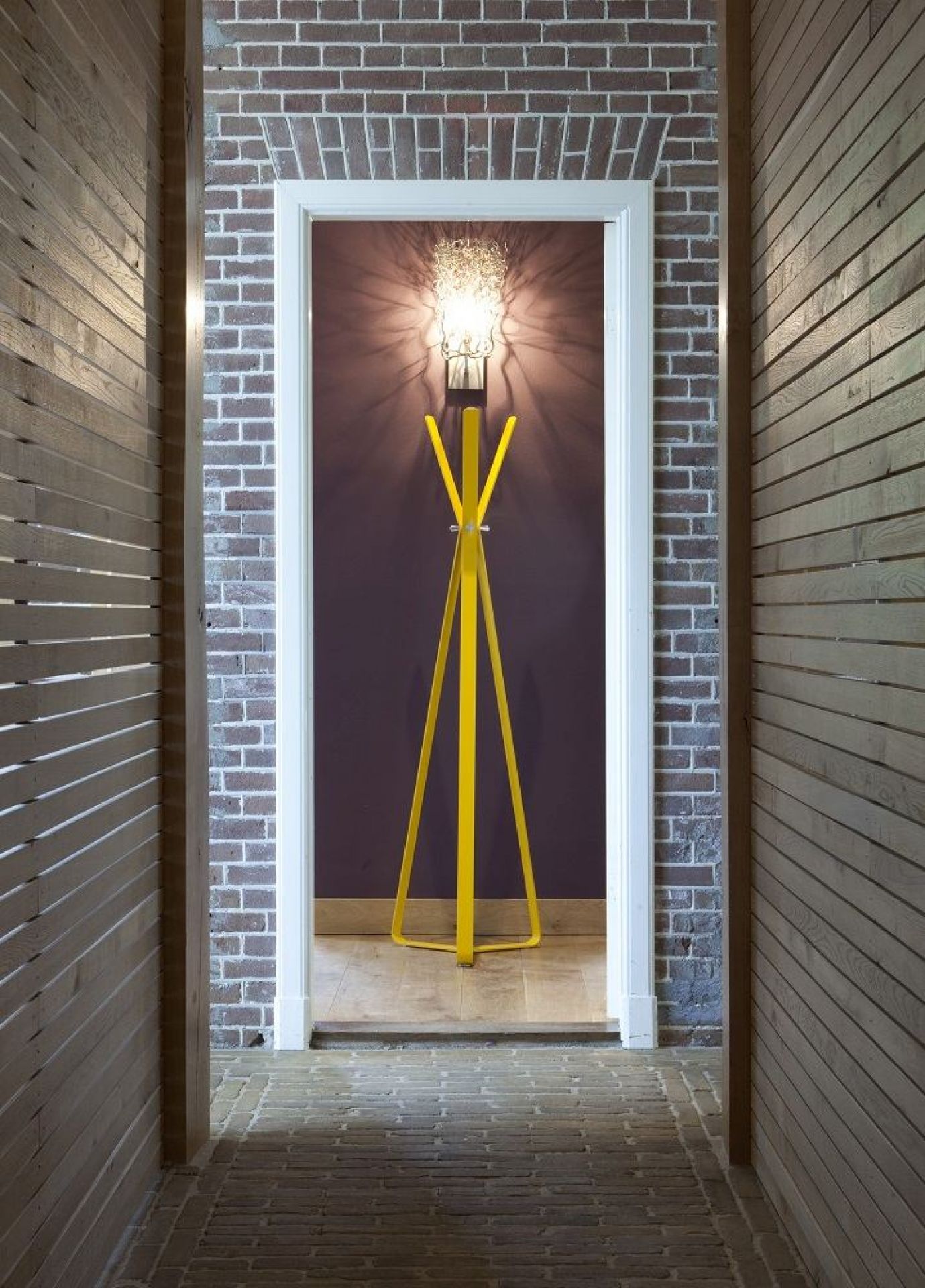Bend Coat stand Cascando