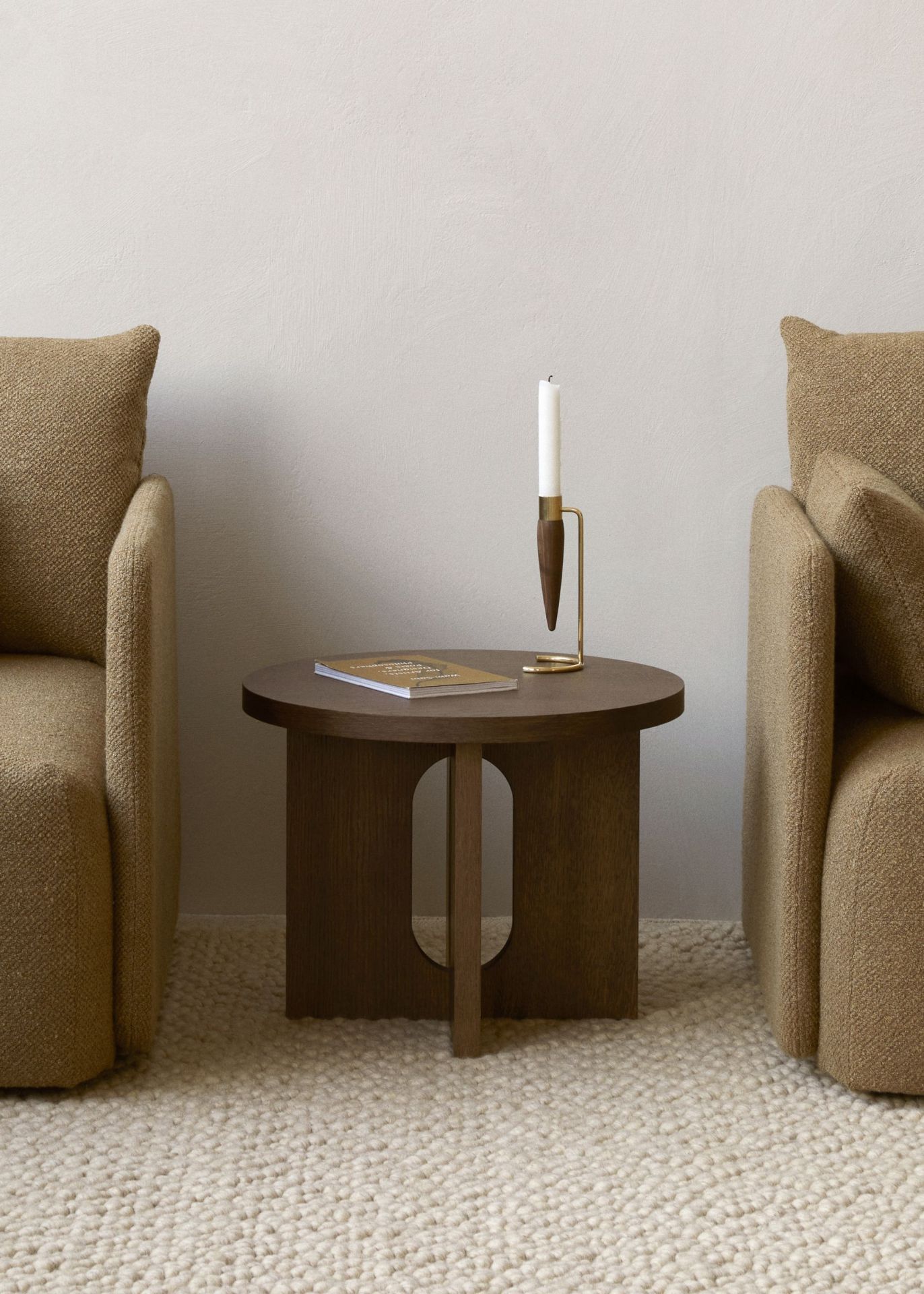 Androgyne Side Table Ø50 cm Frame dark stained oak / table top dark stained oak Audo