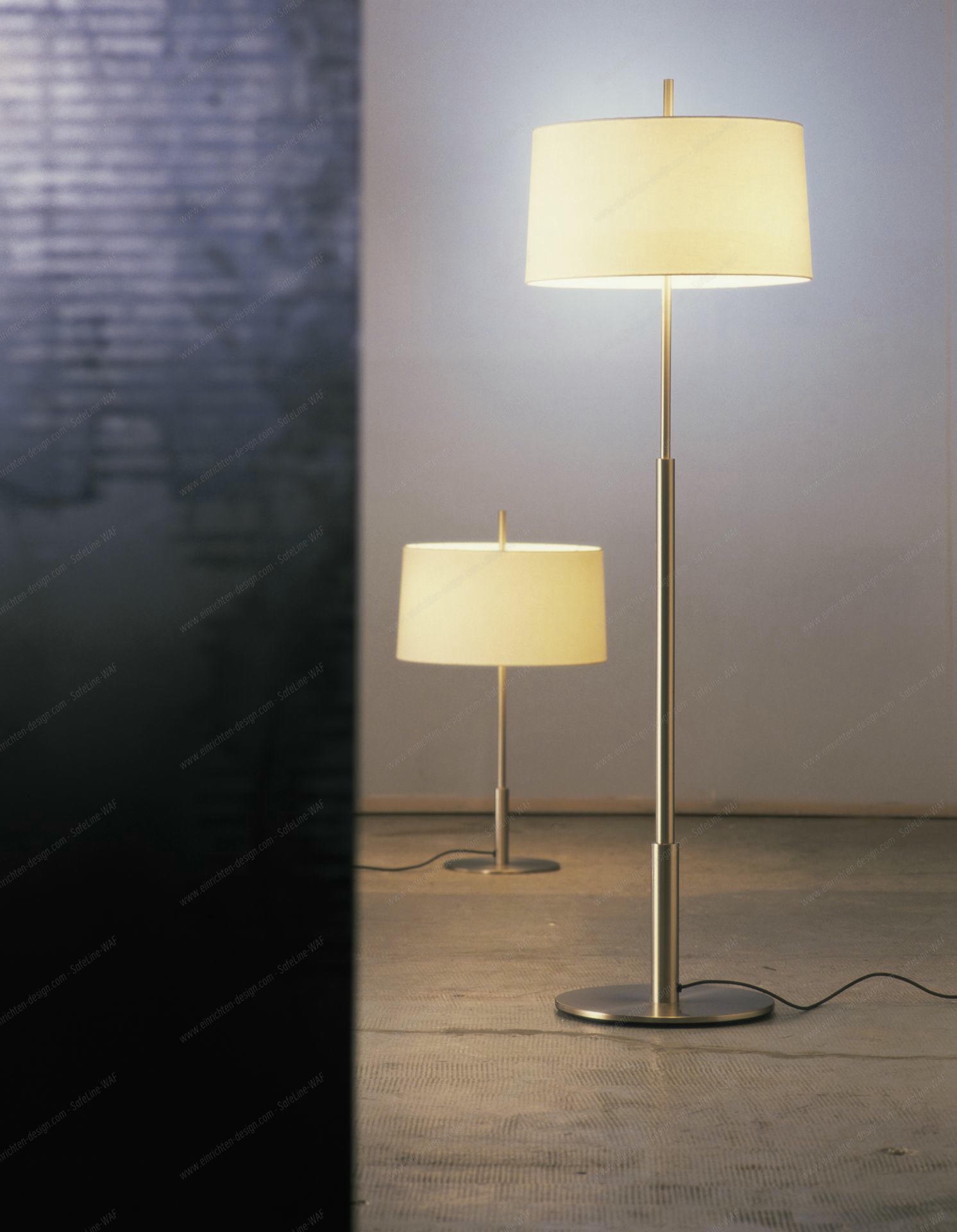 Diana Floor lamp Santa & Cole