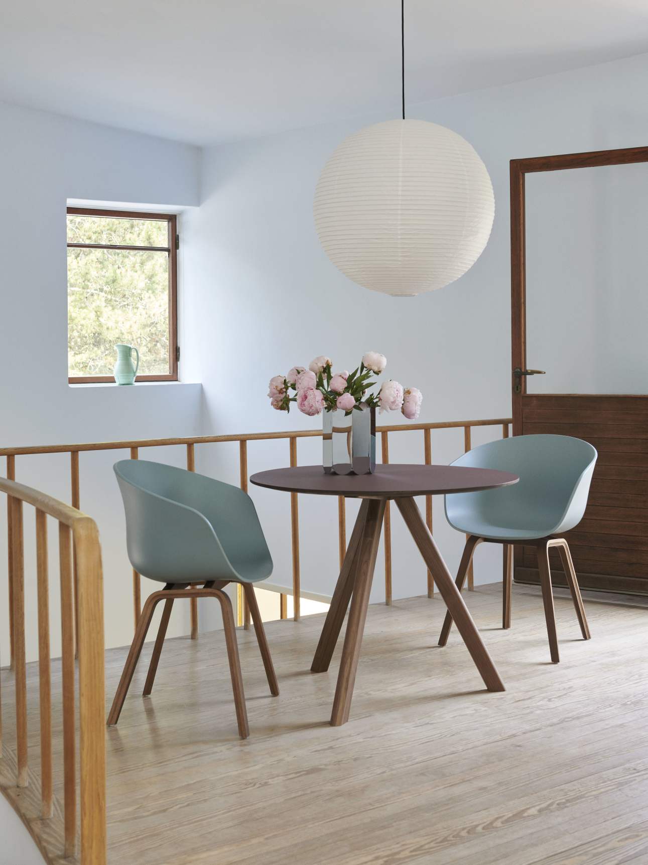 About A Chair AAC22 / AAC 22 Chair Hay