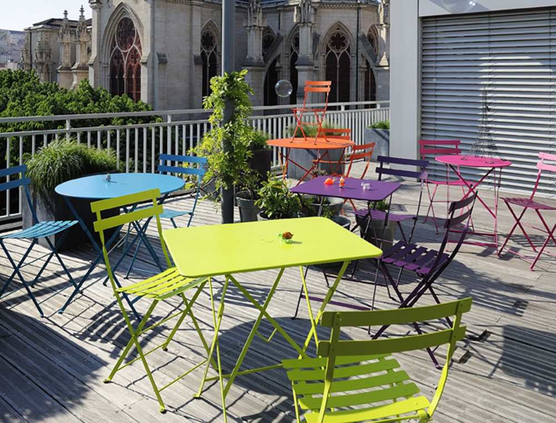 Bistro outdoor table round Fermob