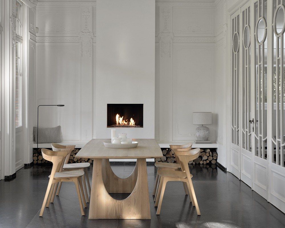 Geometric Dining table Oak oiled Ethnicraft