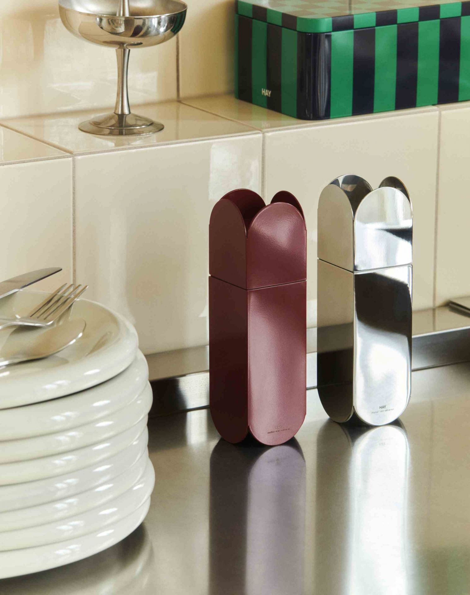 Arcs Salt & Pepper Grinder Mirror Salt & Pepper Mill Mirror Hay