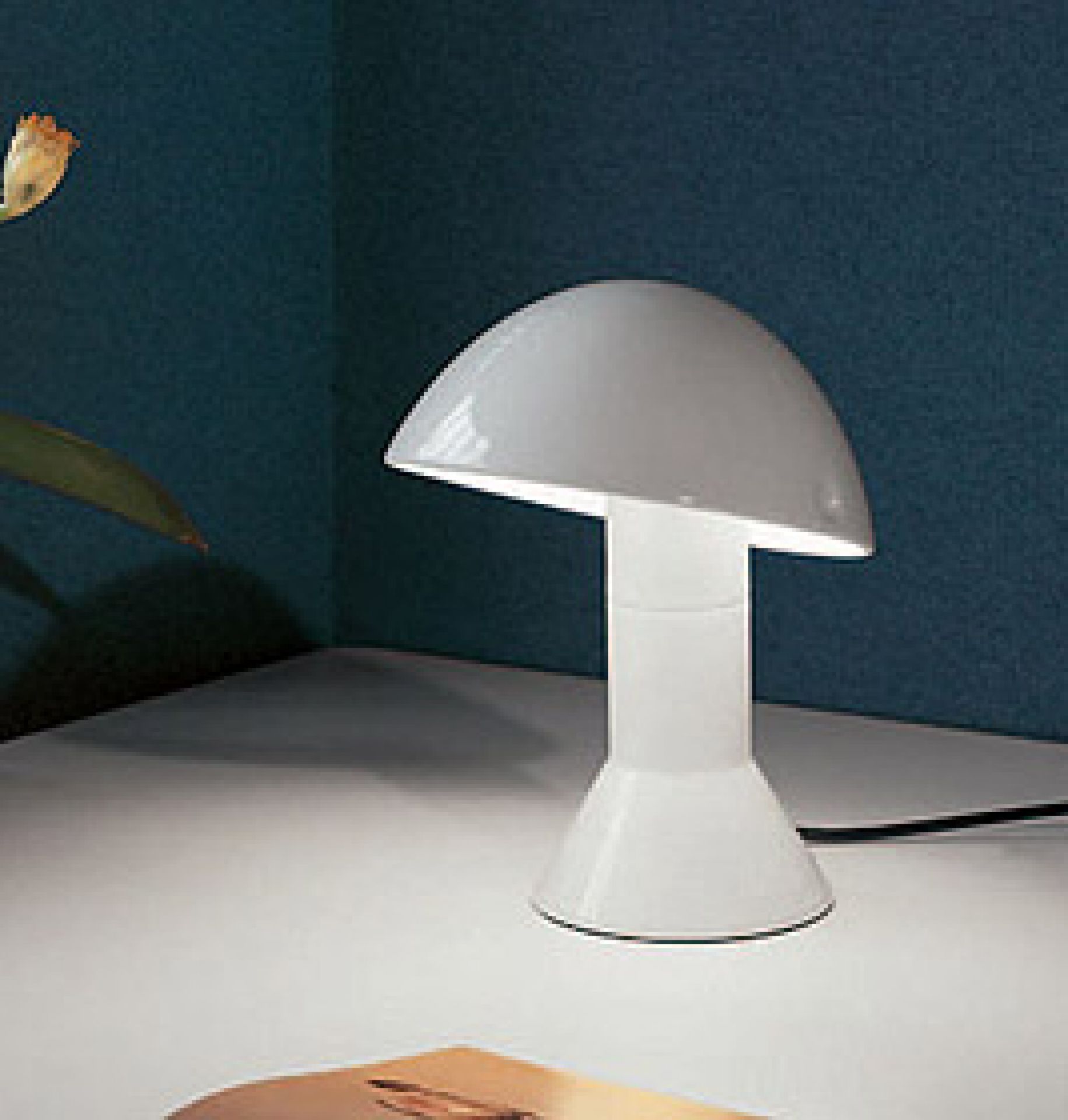 Elmetto Table Lamp Martinelli Luce