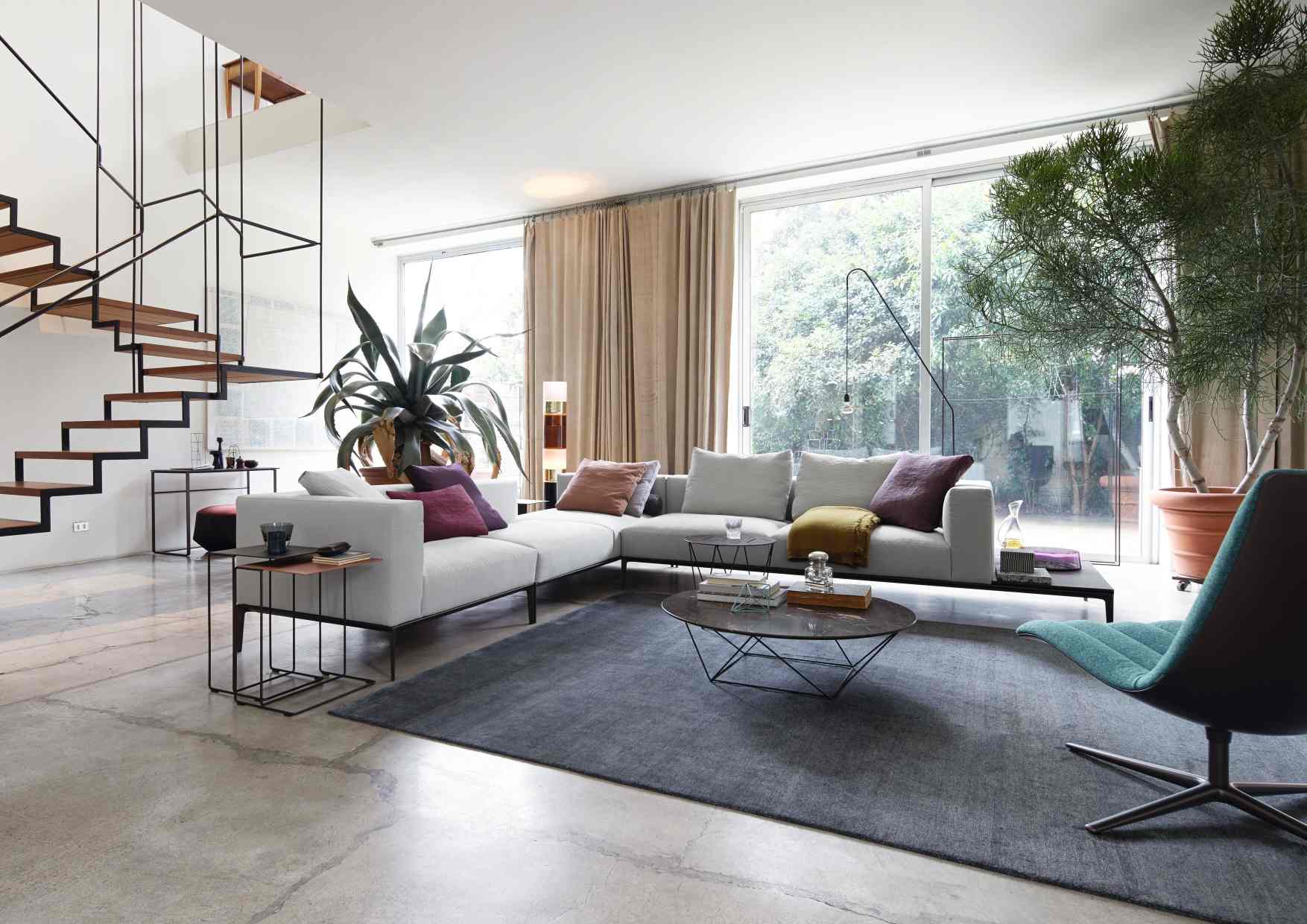 810 Yuuto Console Walter Knoll