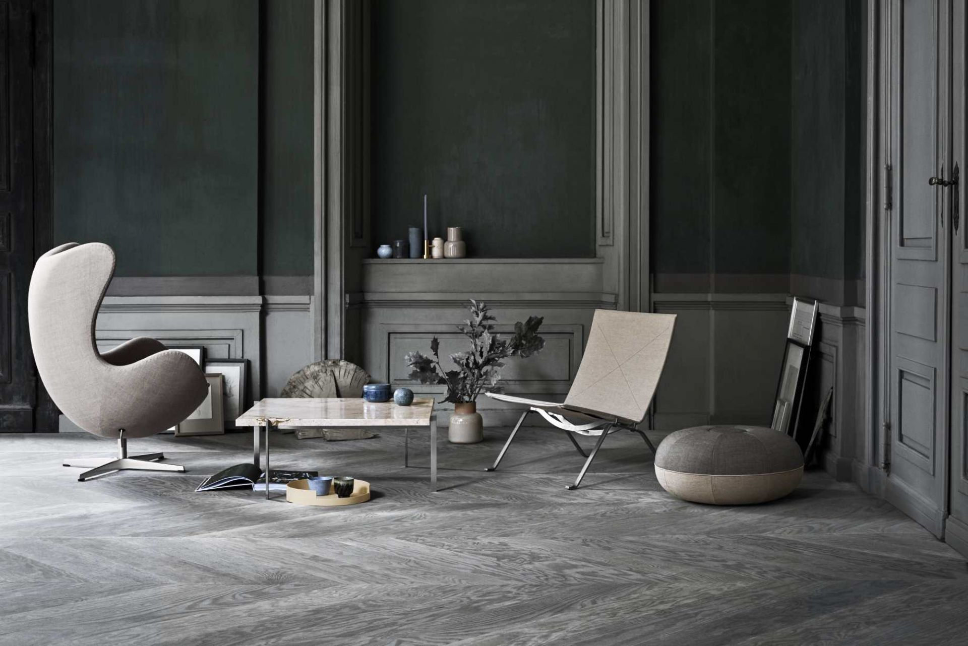 PK61 A Coffee table Fritz Hansen