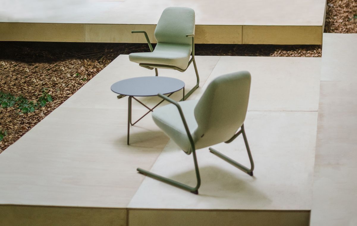 Oblique Indoor / Outdoor  Armchair Prostoria
