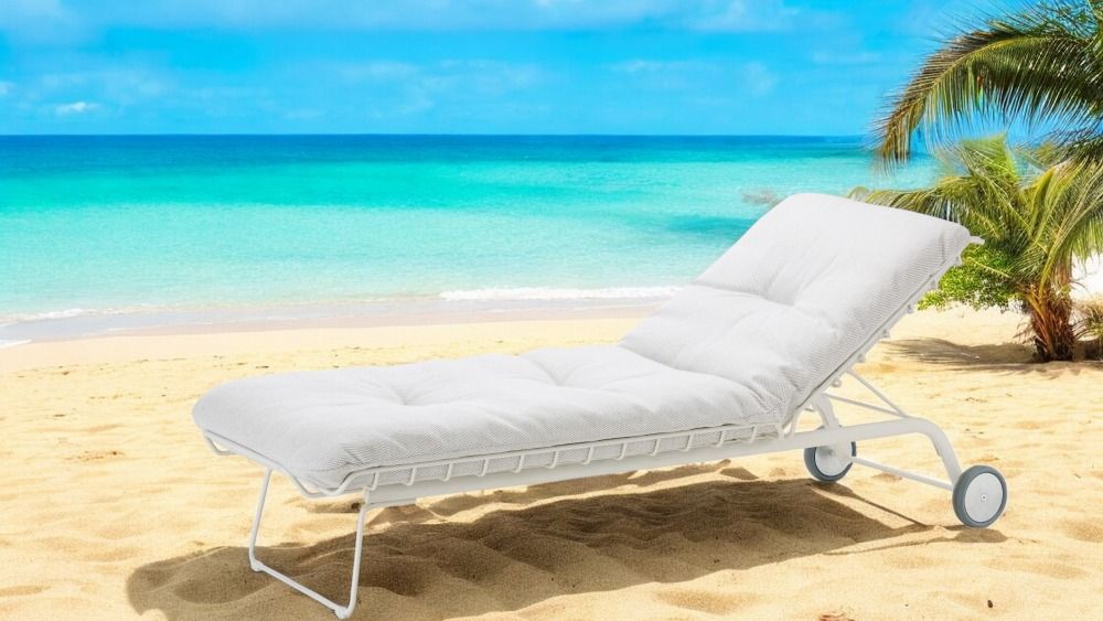 Leyasol Sun Bed Indoor / Outdoor Sun Lounger Freifrau Manufaktur 