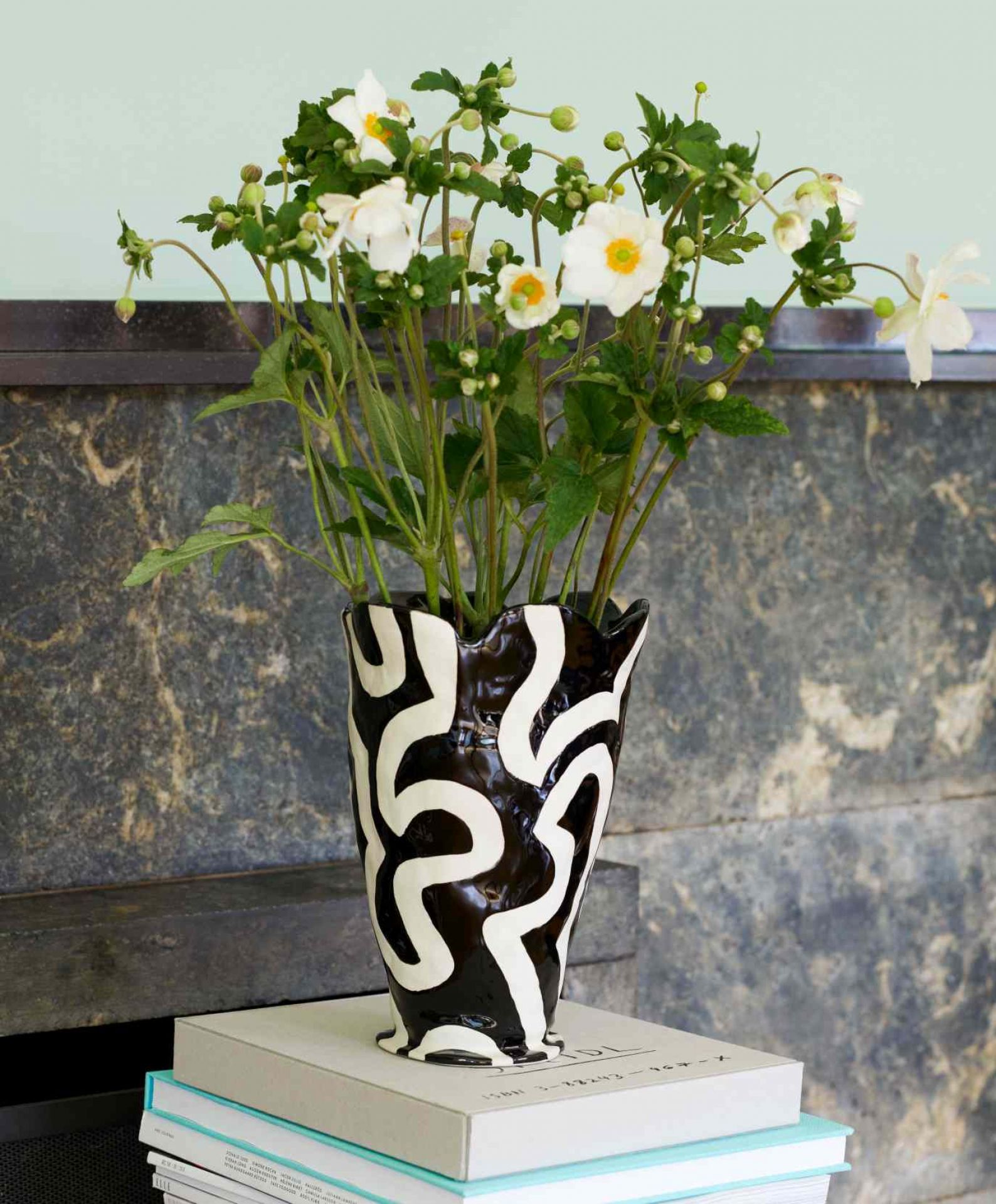 Jessica Hans Shadow Vase Hay SINGLE PIECES